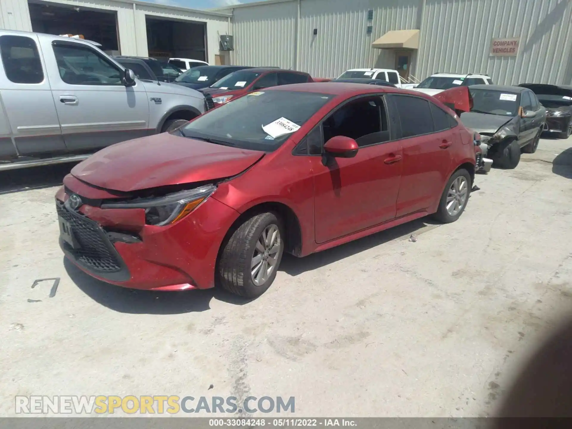 2 Photograph of a damaged car 5YFEPRAE6LP016732 TOYOTA COROLLA 2020