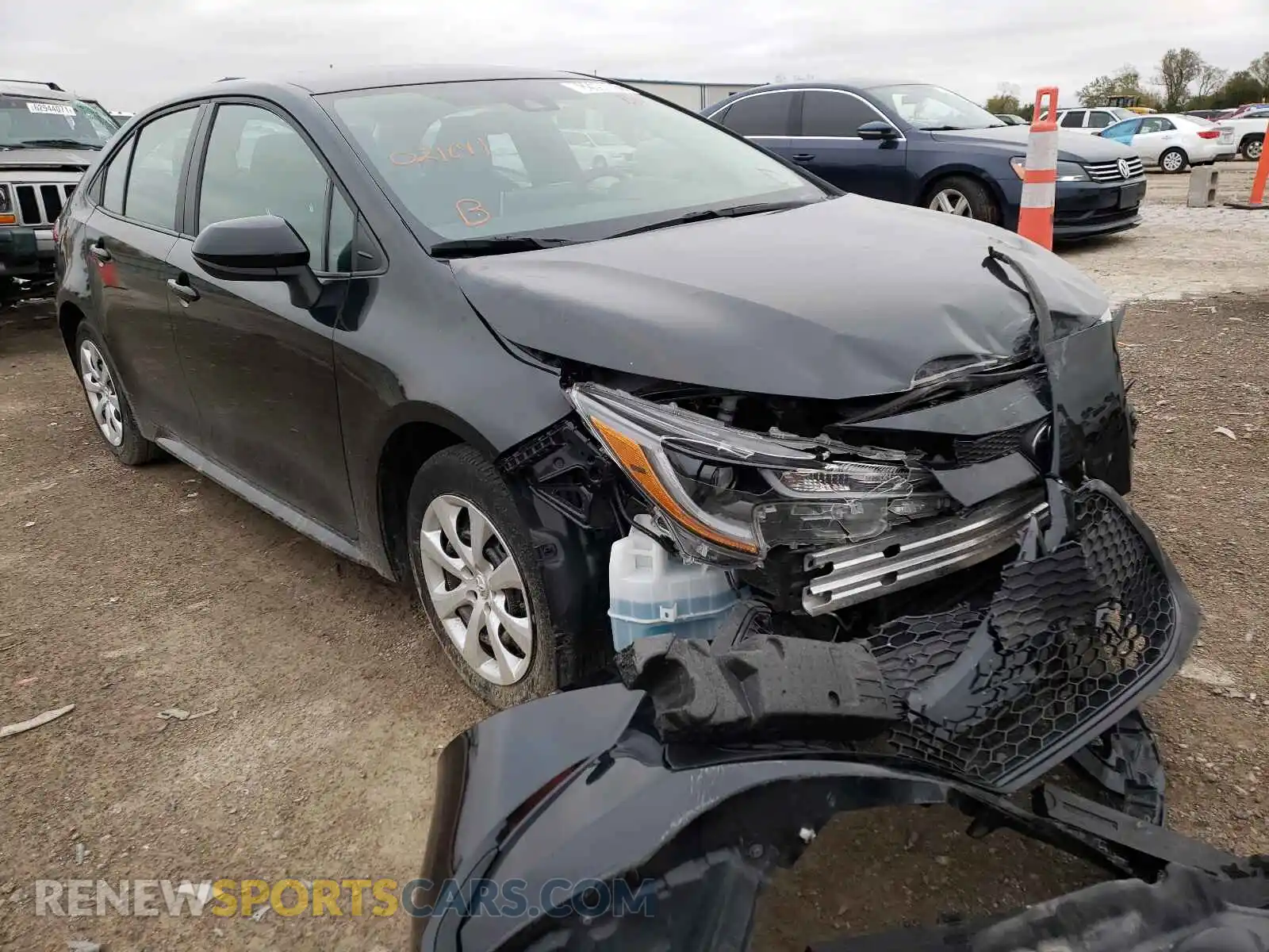 1 Photograph of a damaged car 5YFEPRAE6LP021641 TOYOTA COROLLA 2020