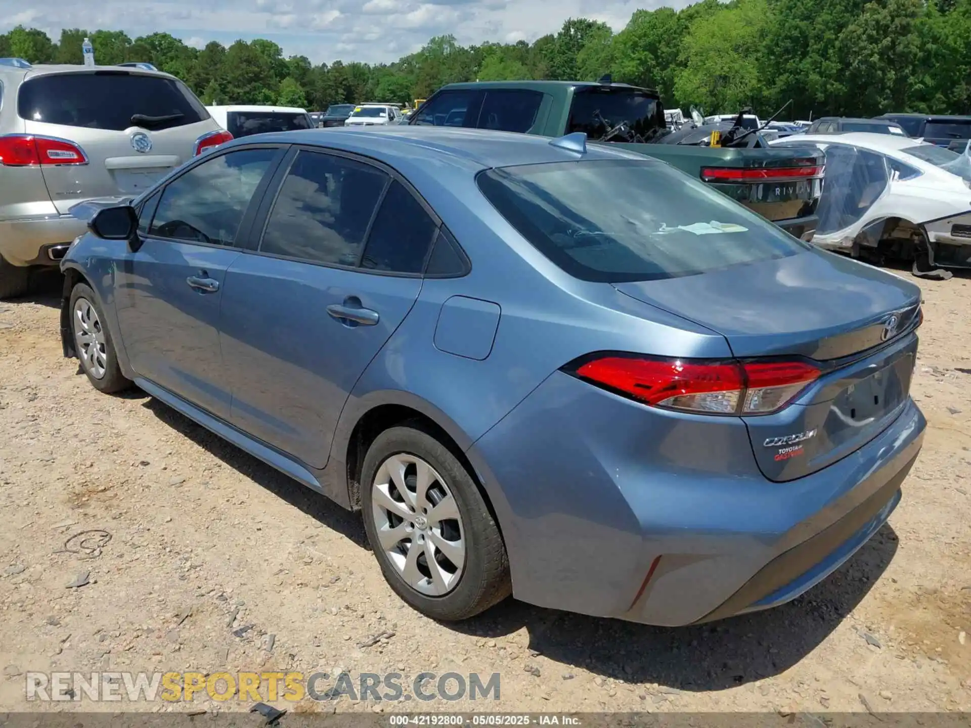 3 Photograph of a damaged car 5YFEPRAE6LP031277 TOYOTA COROLLA 2020