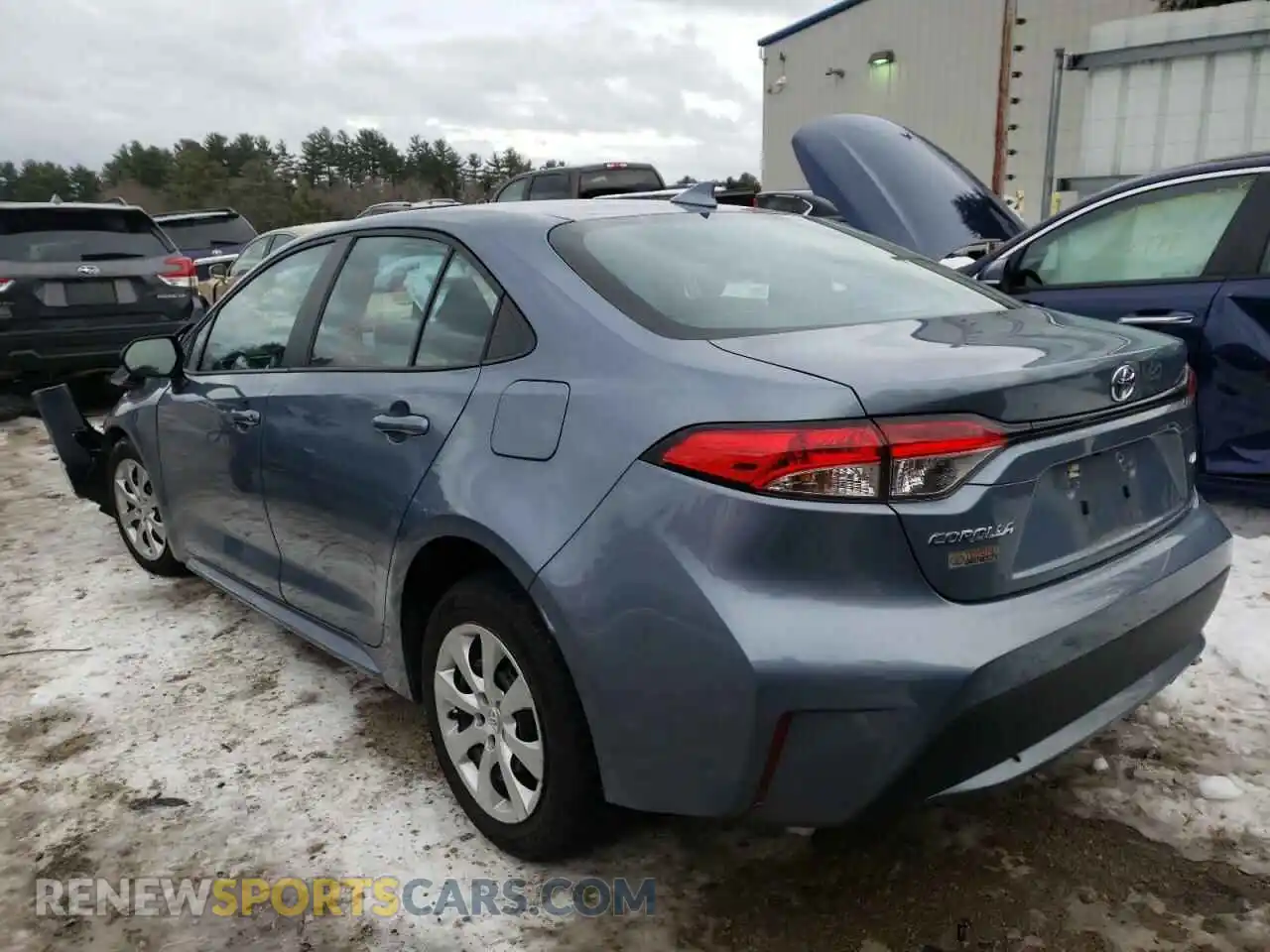 3 Photograph of a damaged car 5YFEPRAE6LP049701 TOYOTA COROLLA 2020