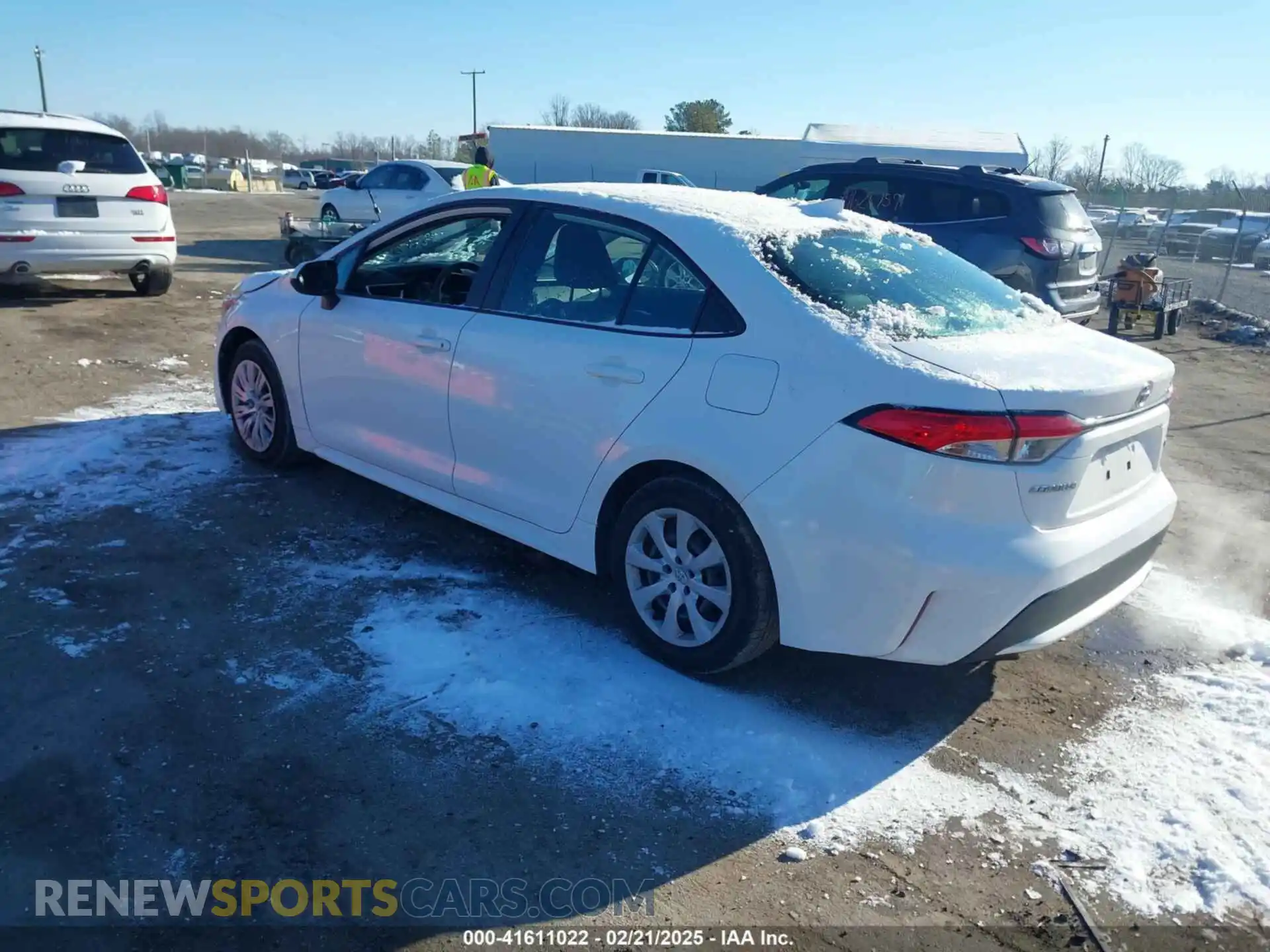 3 fotografías del automóvil dañado 5YFEPRAE6LP052615 TOYOTA COROLLA 2020