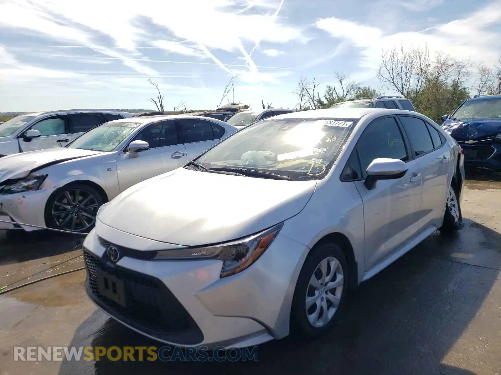 2 Photograph of a damaged car 5YFEPRAE6LP062786 TOYOTA COROLLA 2020
