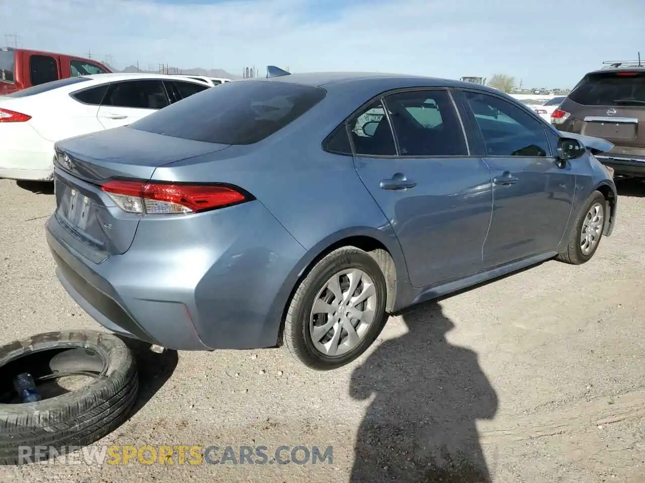 3 Photograph of a damaged car 5YFEPRAE6LP065736 TOYOTA COROLLA 2020