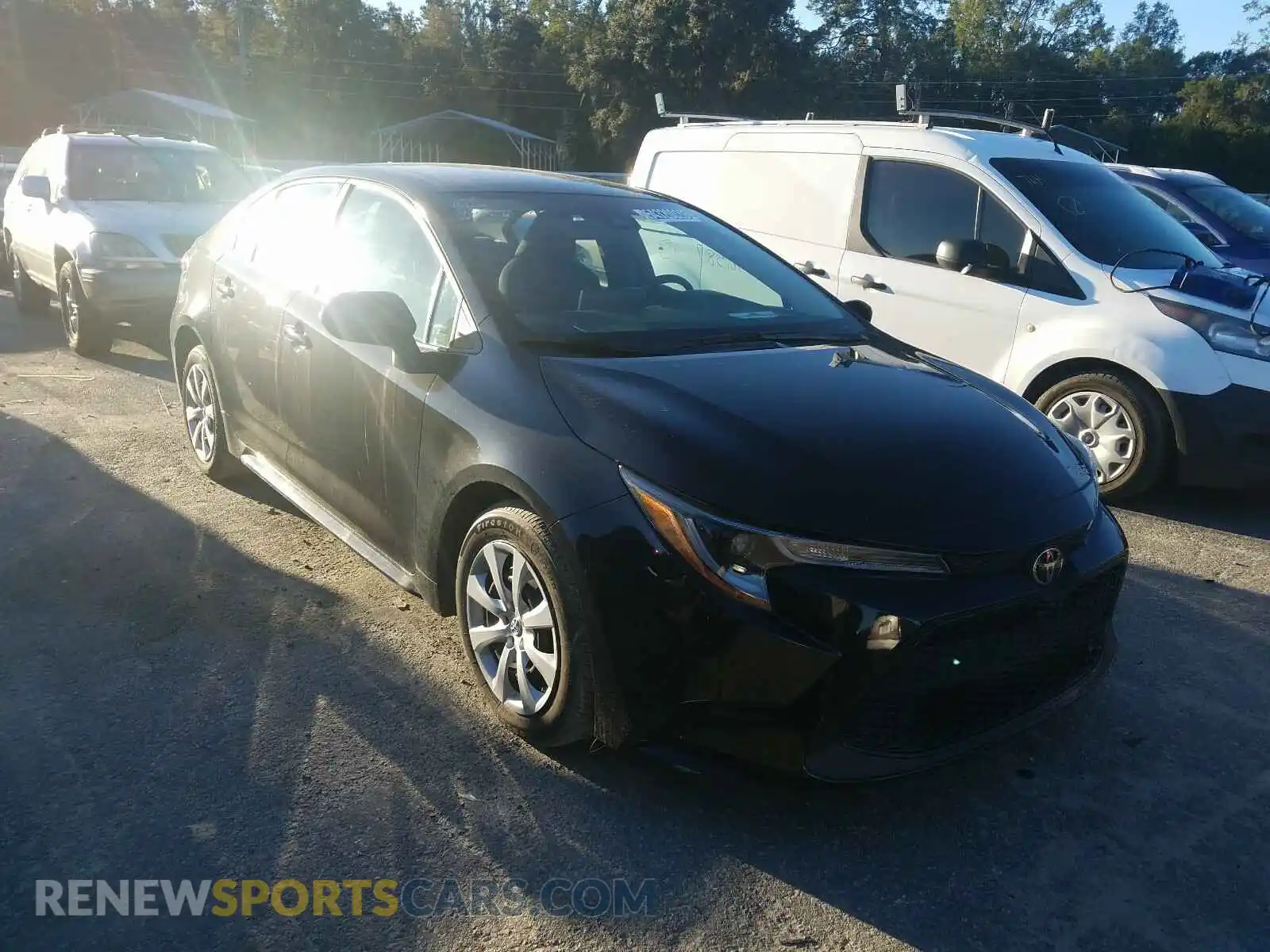 1 Photograph of a damaged car 5YFEPRAE6LP075991 TOYOTA COROLLA 2020