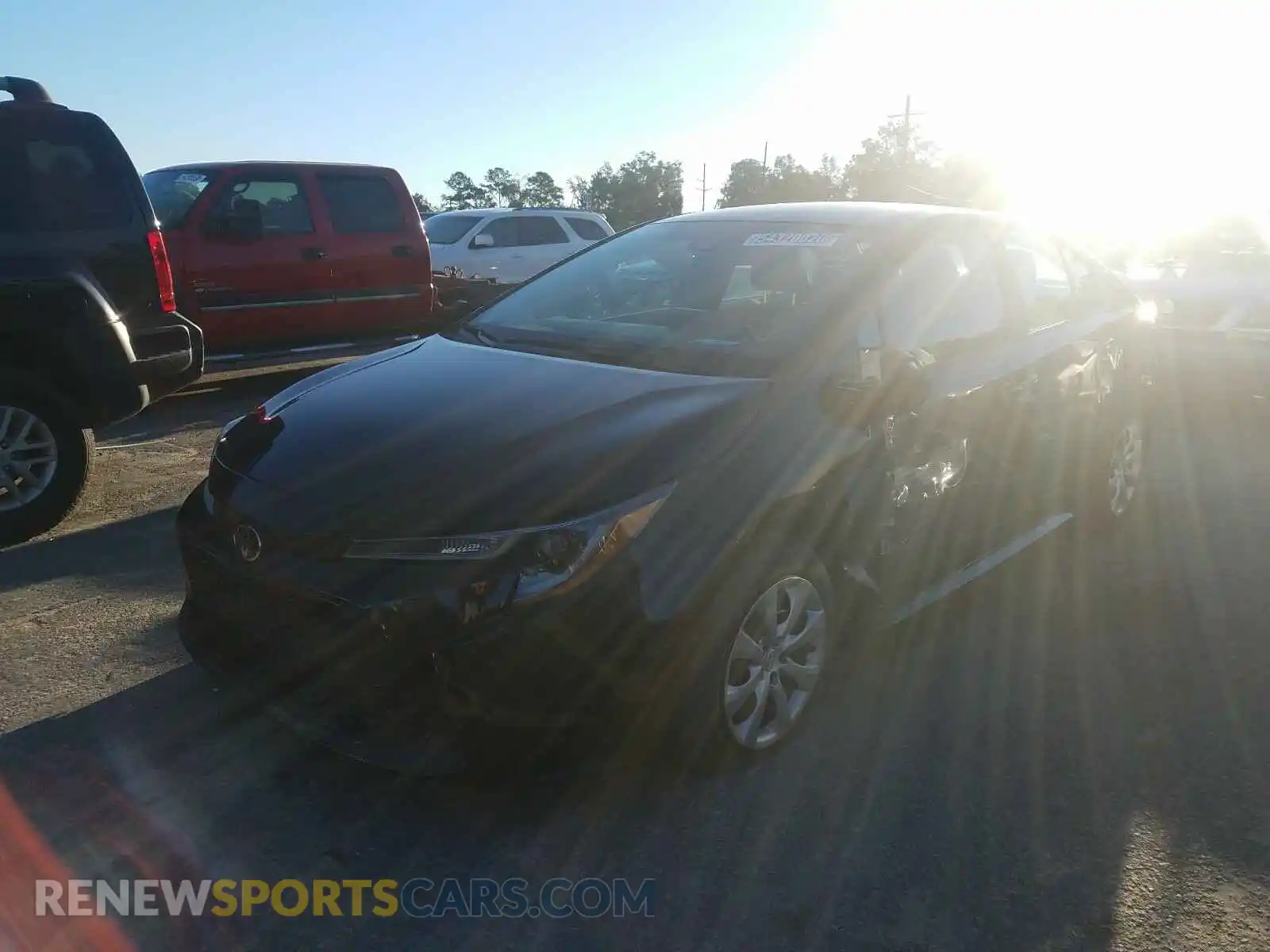 2 Photograph of a damaged car 5YFEPRAE6LP075991 TOYOTA COROLLA 2020