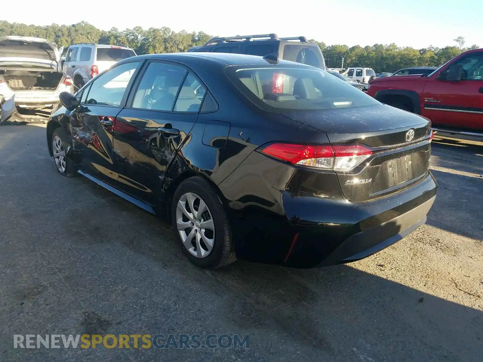 3 Photograph of a damaged car 5YFEPRAE6LP075991 TOYOTA COROLLA 2020