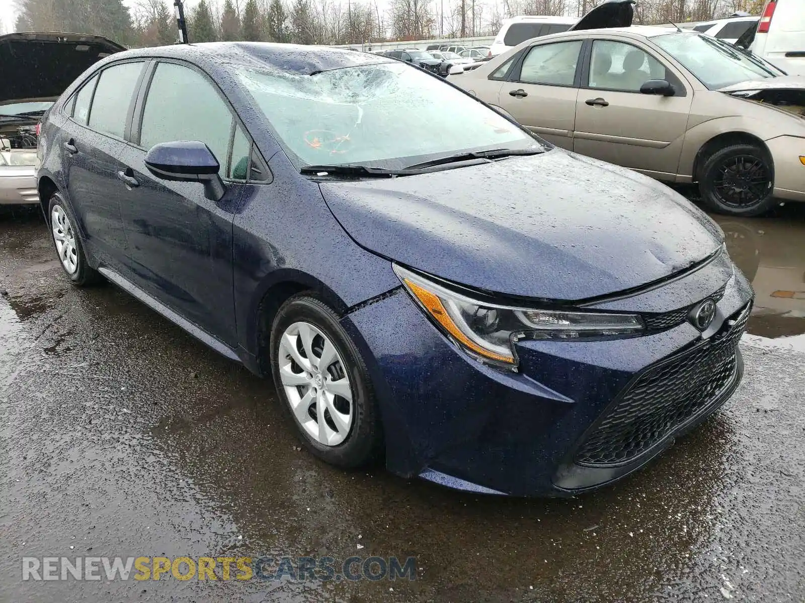 1 Photograph of a damaged car 5YFEPRAE6LP077319 TOYOTA COROLLA 2020