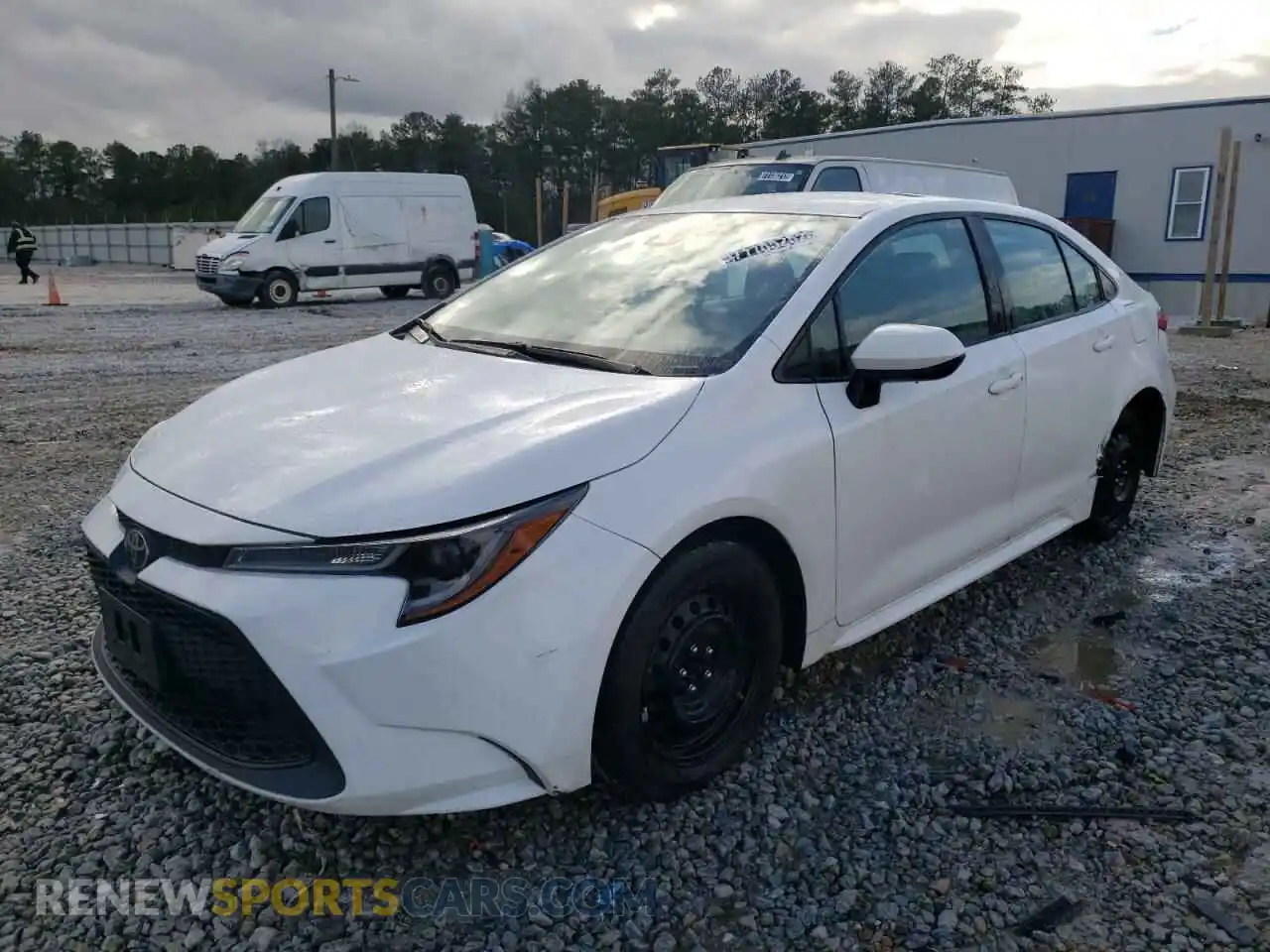 1 Photograph of a damaged car 5YFEPRAE6LP077577 TOYOTA COROLLA 2020
