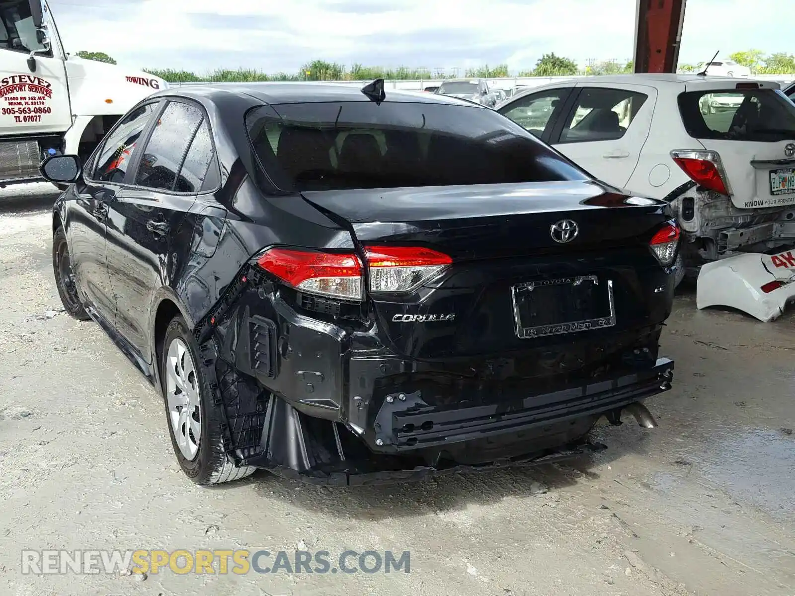 3 Photograph of a damaged car 5YFEPRAE6LP086778 TOYOTA COROLLA 2020