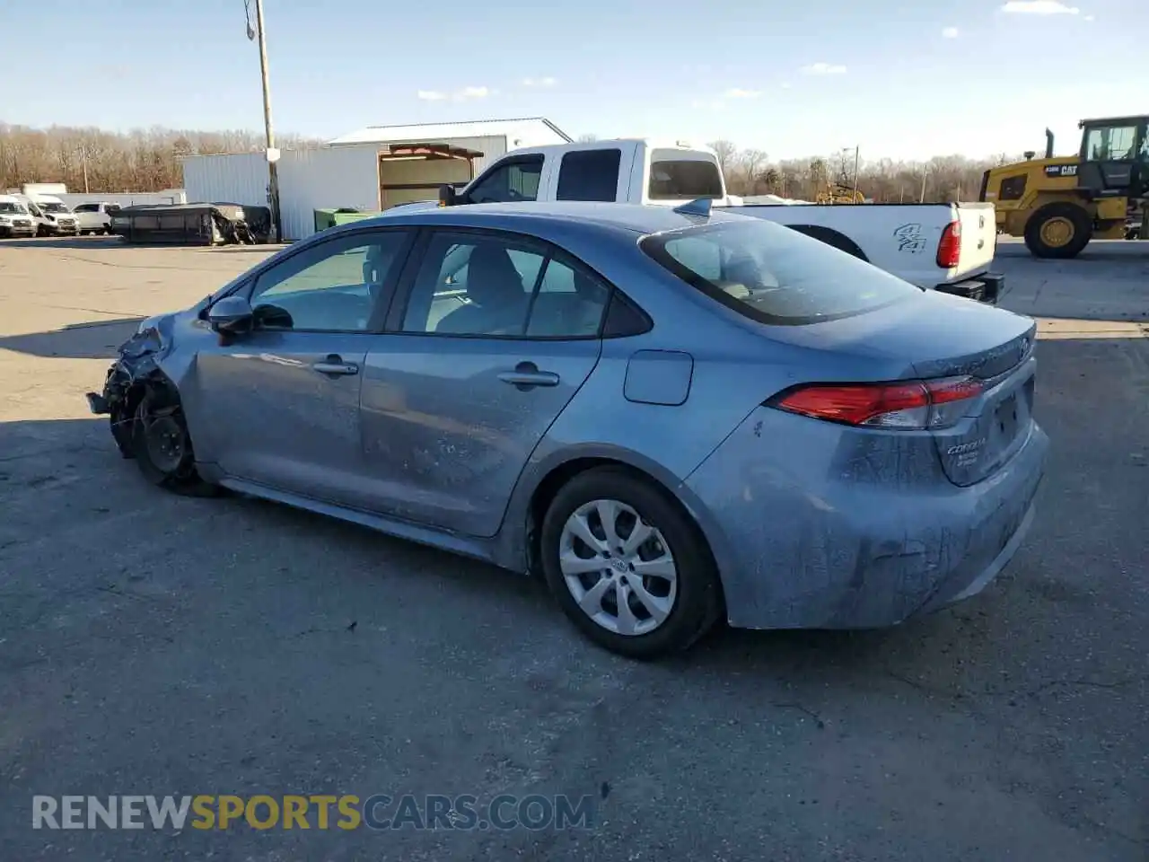 2 Photograph of a damaged car 5YFEPRAE6LP090572 TOYOTA COROLLA 2020