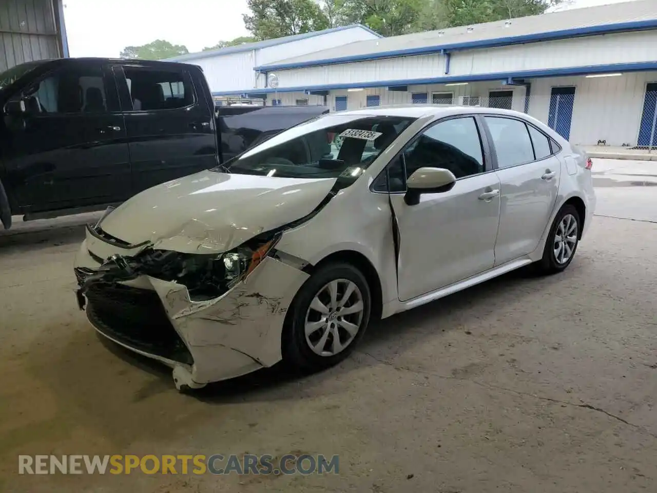 1 Photograph of a damaged car 5YFEPRAE6LP104230 TOYOTA COROLLA 2020