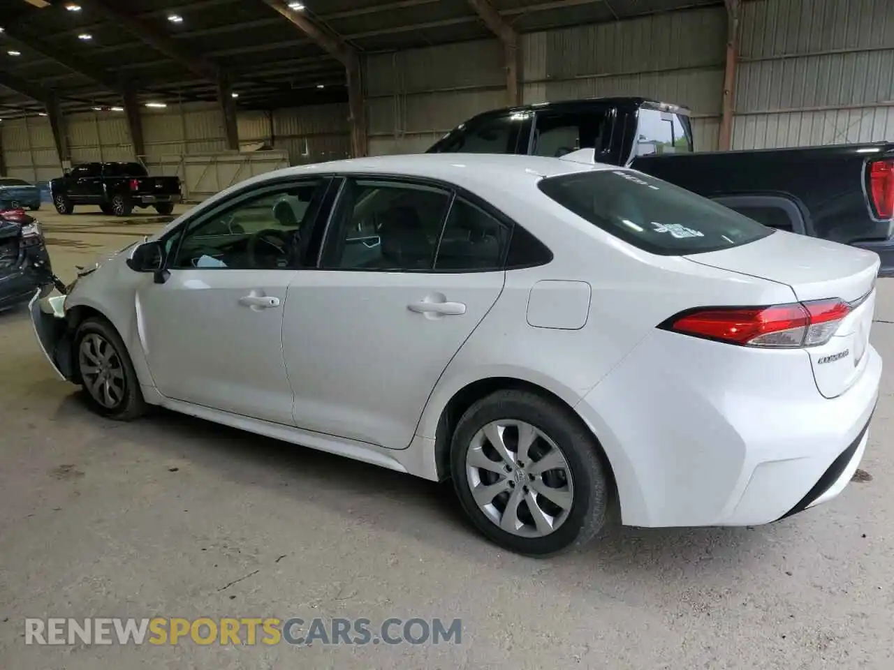2 Photograph of a damaged car 5YFEPRAE6LP104230 TOYOTA COROLLA 2020