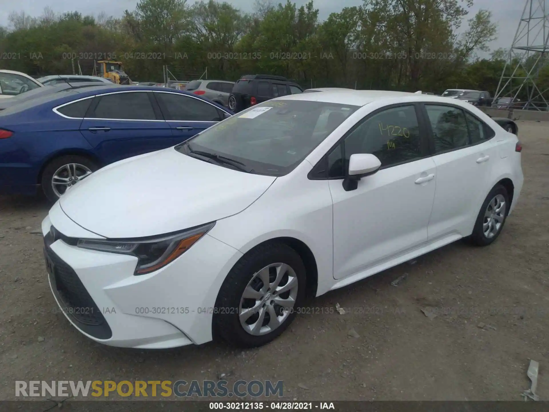 2 Photograph of a damaged car 5YFEPRAE6LP107919 TOYOTA COROLLA 2020