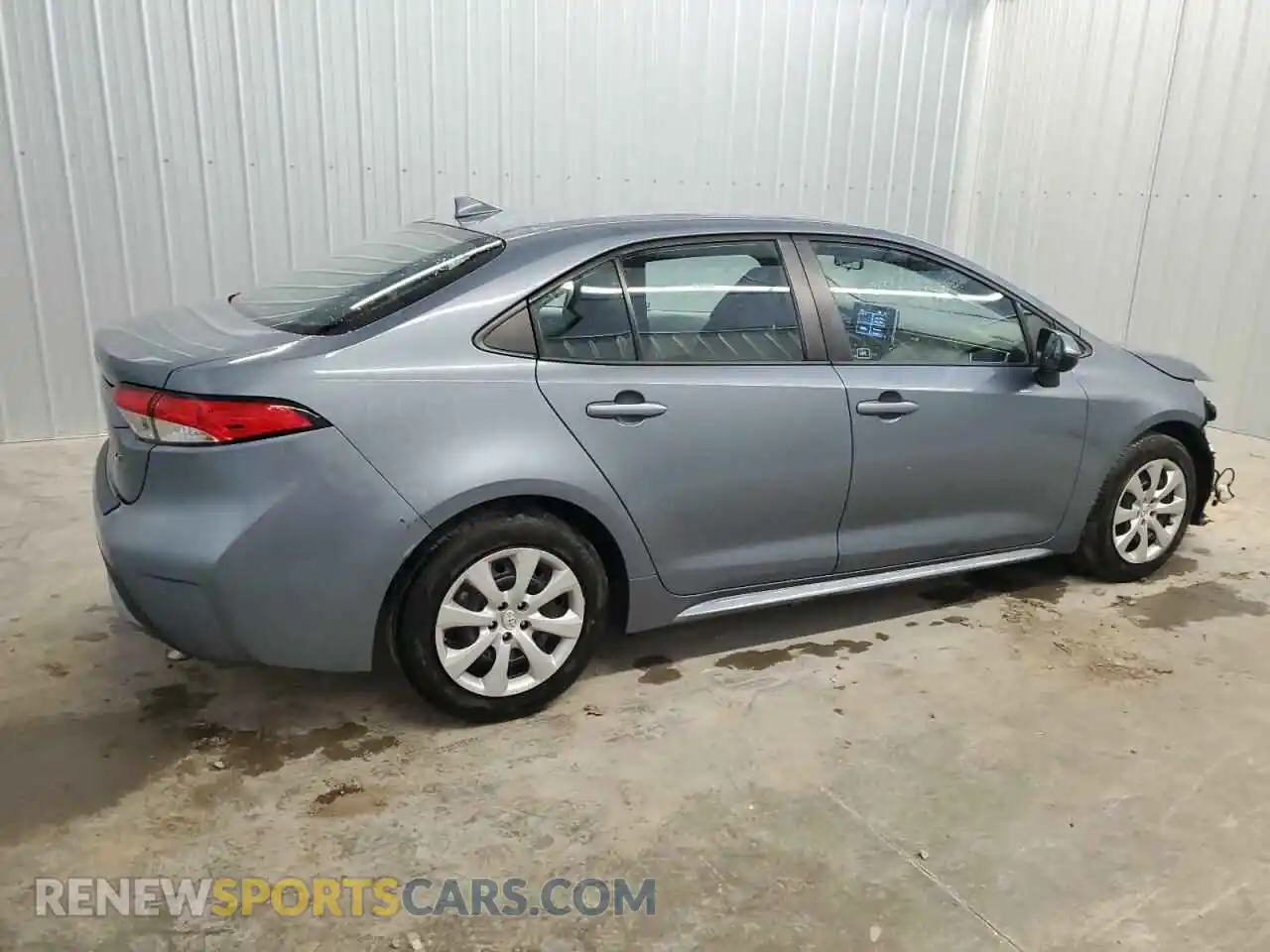 3 Photograph of a damaged car 5YFEPRAE6LP138040 TOYOTA COROLLA 2020