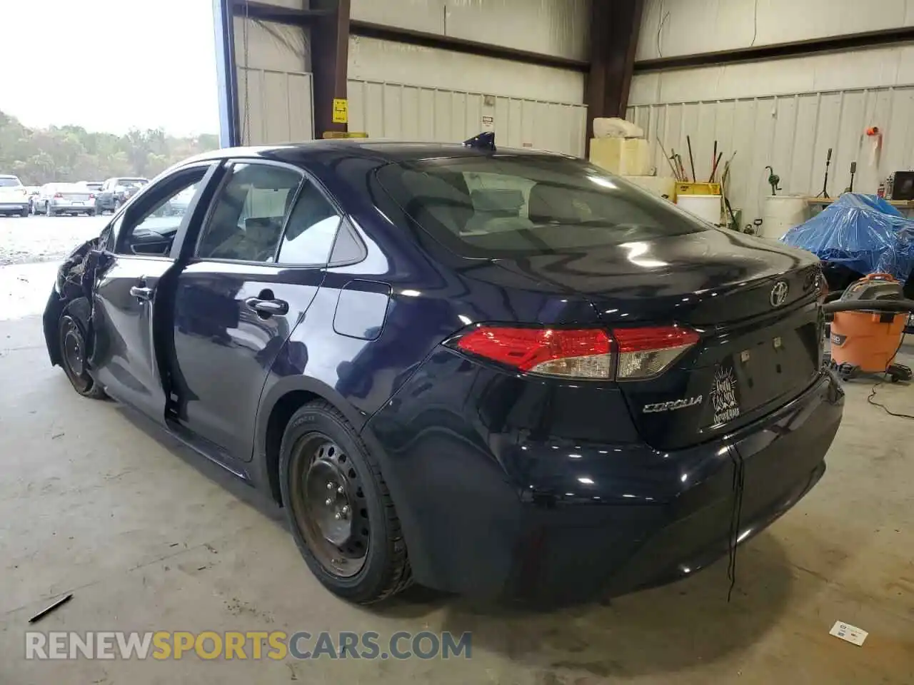 3 Photograph of a damaged car 5YFEPRAE6LP142055 TOYOTA COROLLA 2020