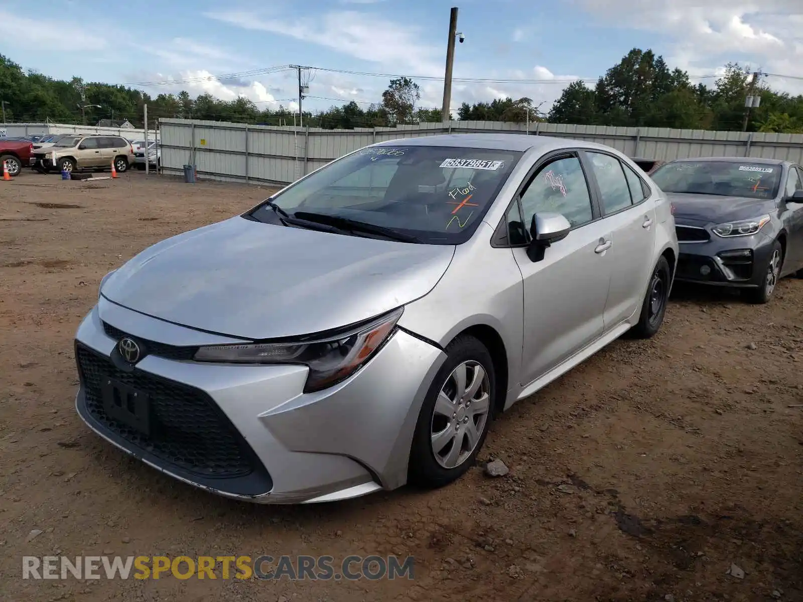 2 Photograph of a damaged car 5YFEPRAE7LP004640 TOYOTA COROLLA 2020