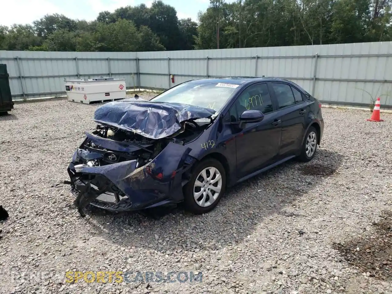 2 Photograph of a damaged car 5YFEPRAE7LP011121 TOYOTA COROLLA 2020