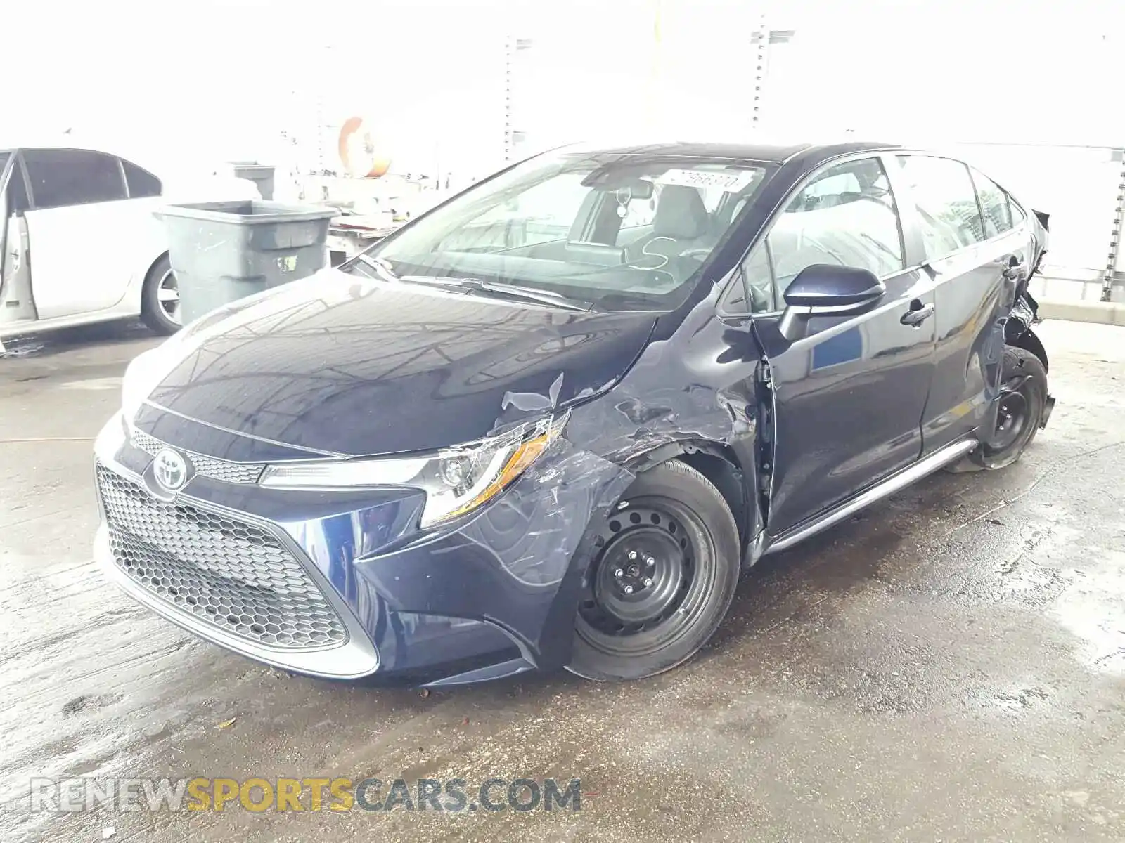 2 Photograph of a damaged car 5YFEPRAE7LP011698 TOYOTA COROLLA 2020