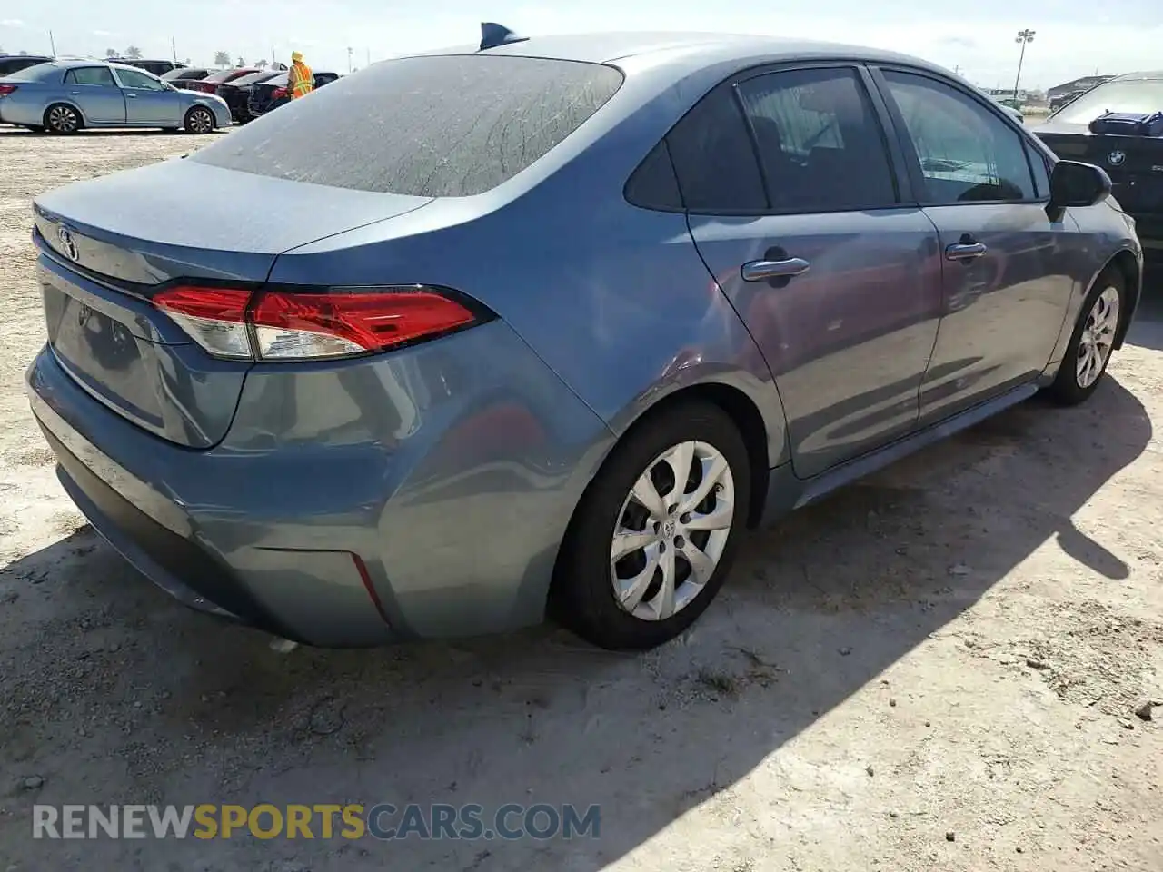 3 Photograph of a damaged car 5YFEPRAE7LP037427 TOYOTA COROLLA 2020