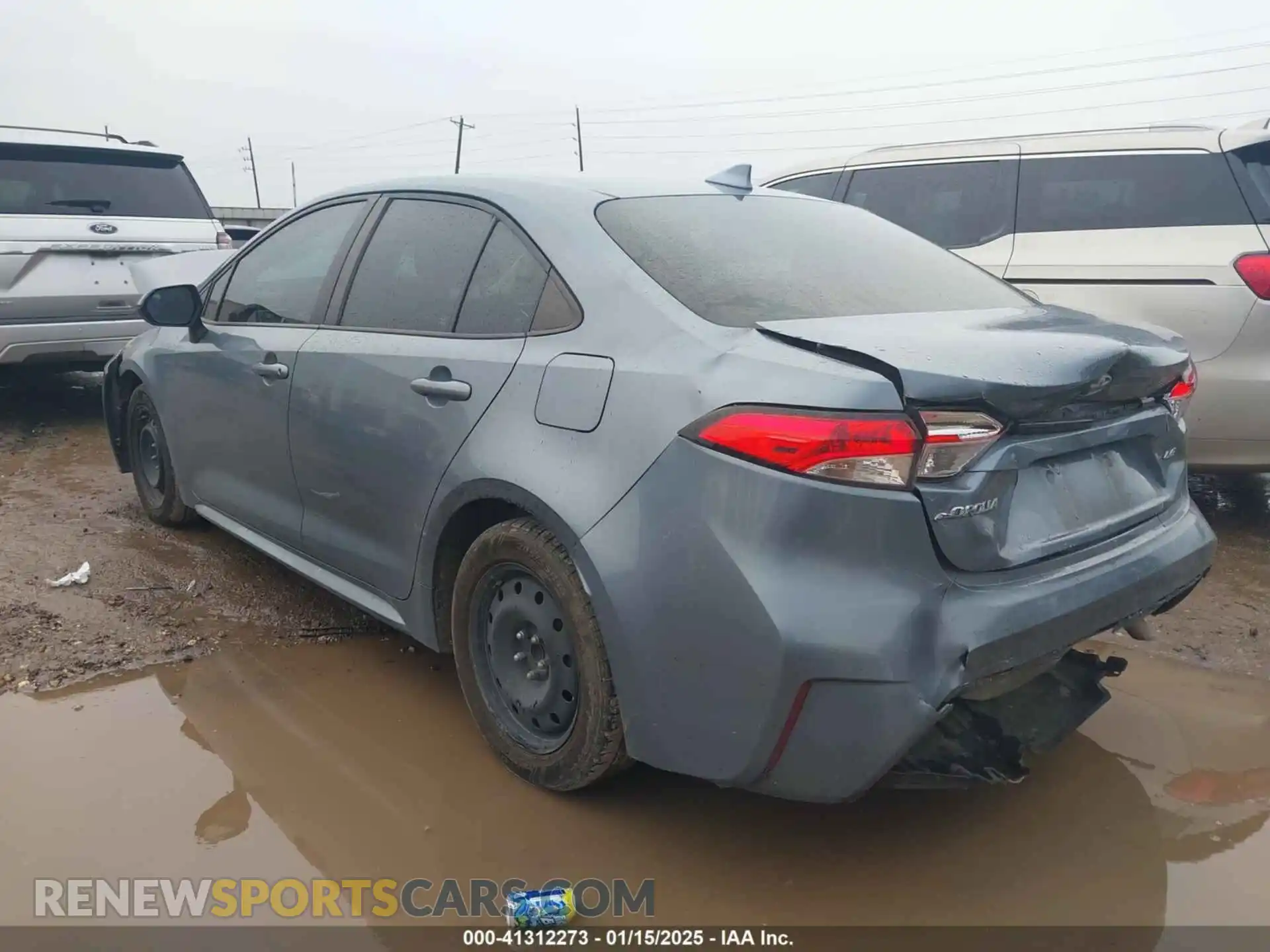 3 Photograph of a damaged car 5YFEPRAE7LP042109 TOYOTA COROLLA 2020