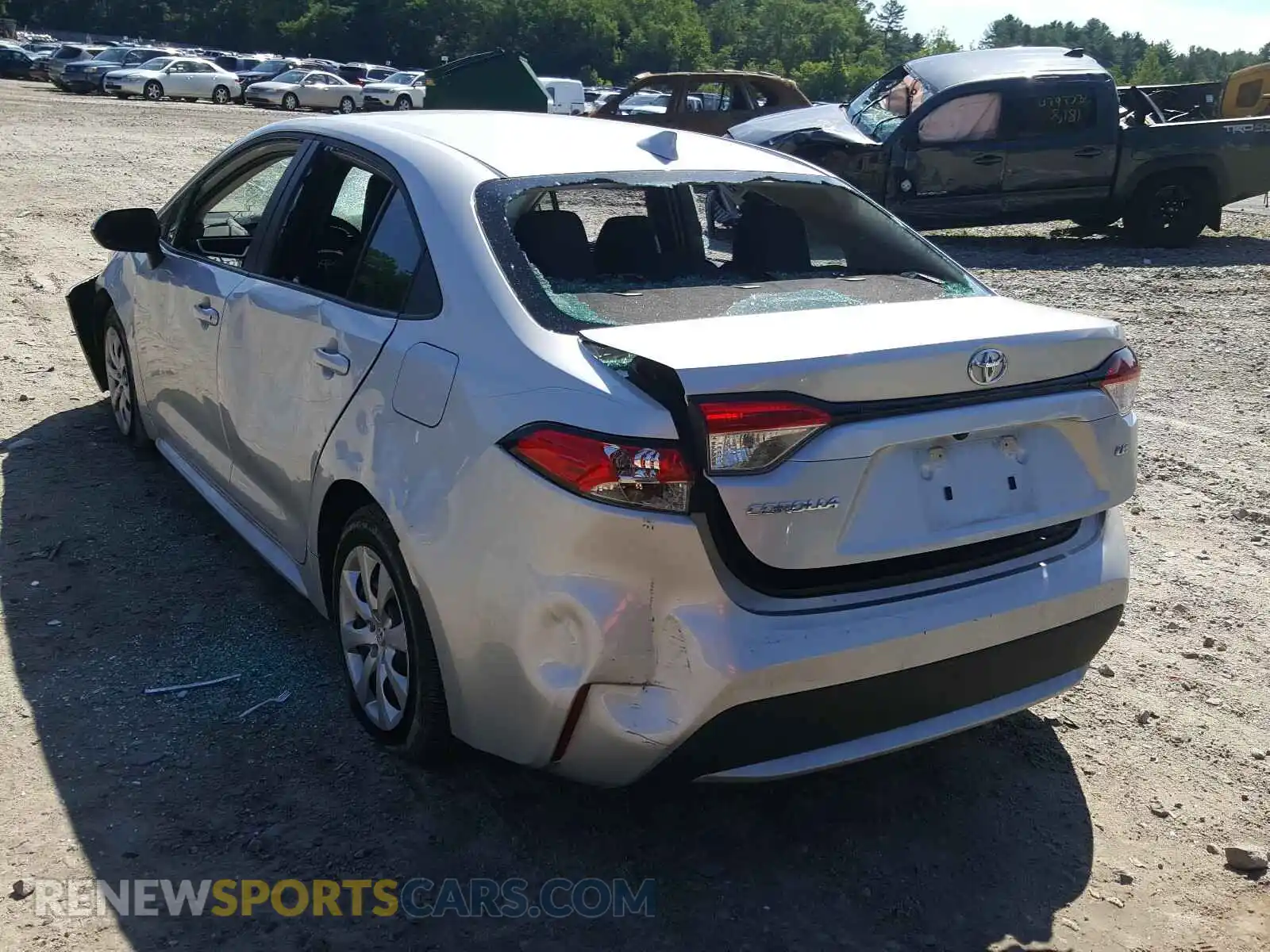 3 Photograph of a damaged car 5YFEPRAE7LP044457 TOYOTA COROLLA 2020