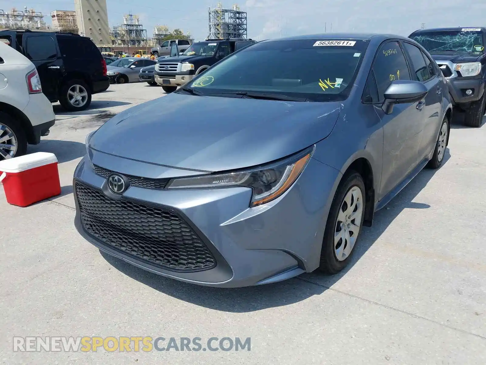 2 Photograph of a damaged car 5YFEPRAE7LP047911 TOYOTA COROLLA 2020