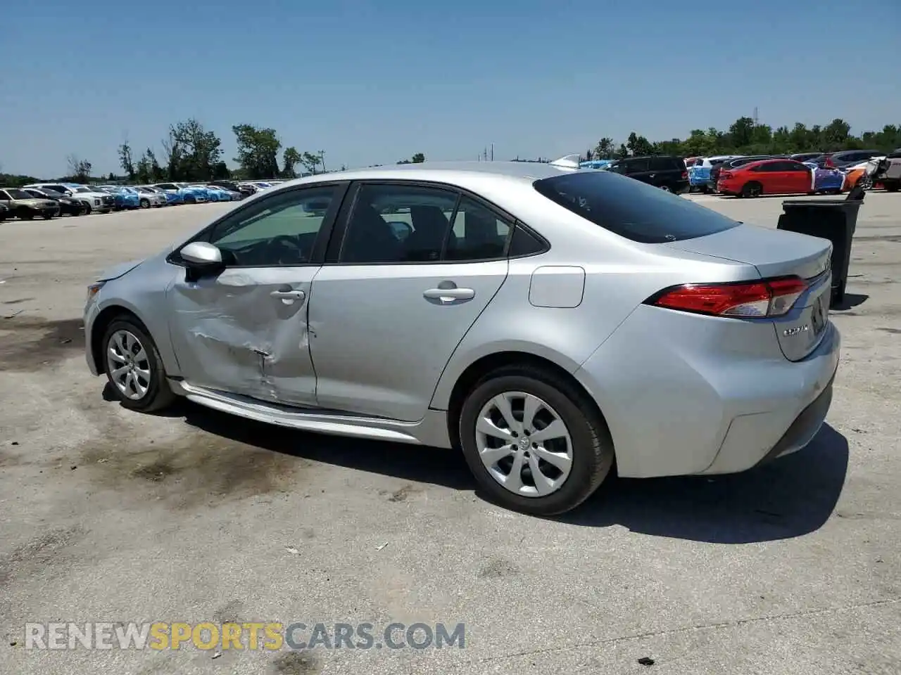 2 Photograph of a damaged car 5YFEPRAE7LP056642 TOYOTA COROLLA 2020
