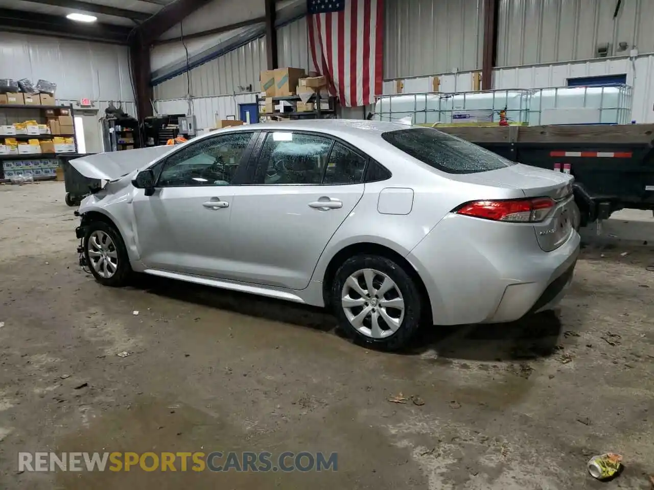 2 fotografías del automóvil dañado 5YFEPRAE7LP063171 TOYOTA COROLLA 2020