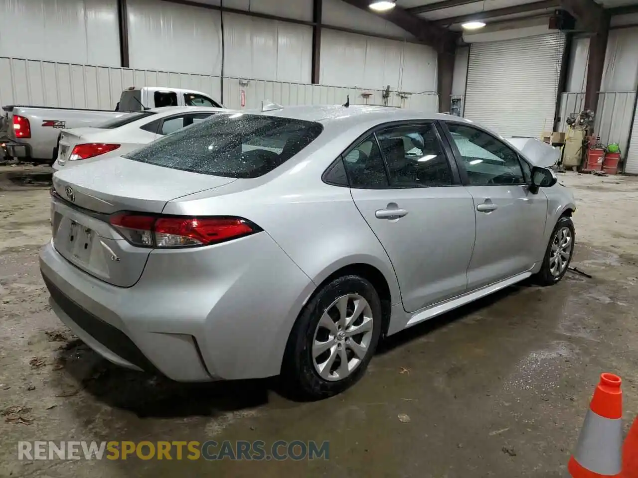 3 fotografías del automóvil dañado 5YFEPRAE7LP063171 TOYOTA COROLLA 2020