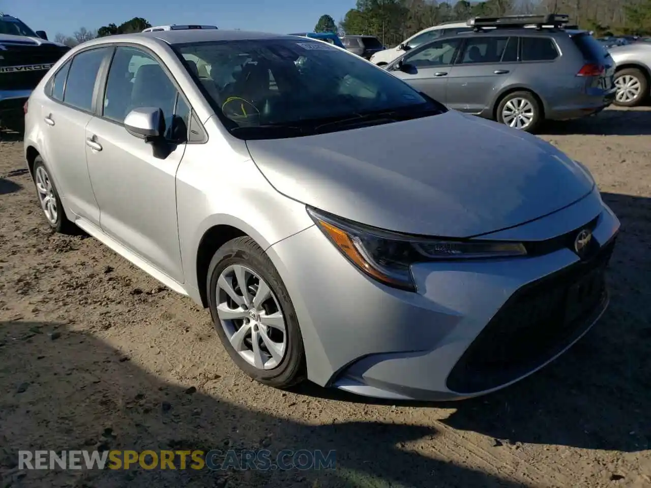 1 Photograph of a damaged car 5YFEPRAE7LP069195 TOYOTA COROLLA 2020