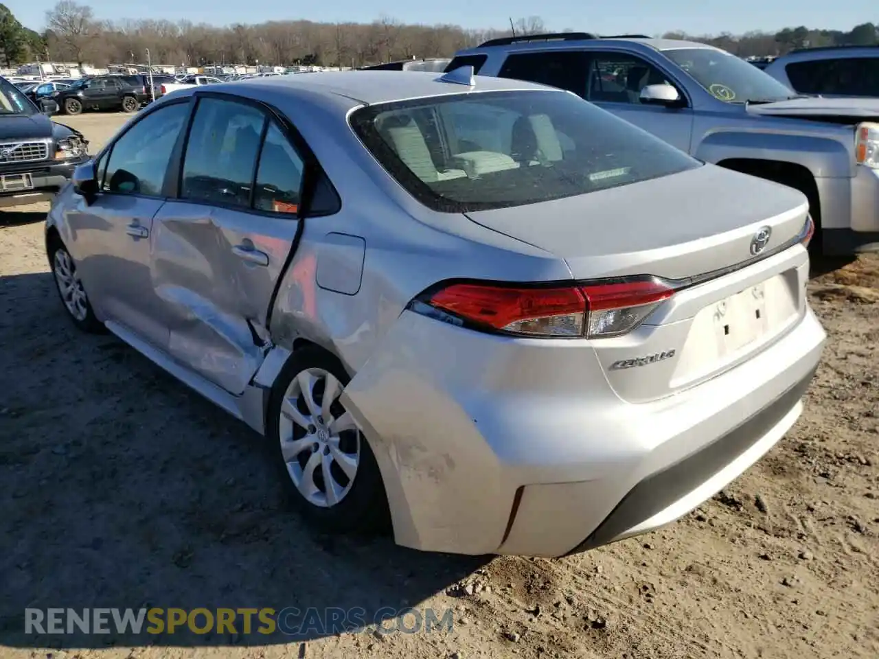 3 Photograph of a damaged car 5YFEPRAE7LP069195 TOYOTA COROLLA 2020