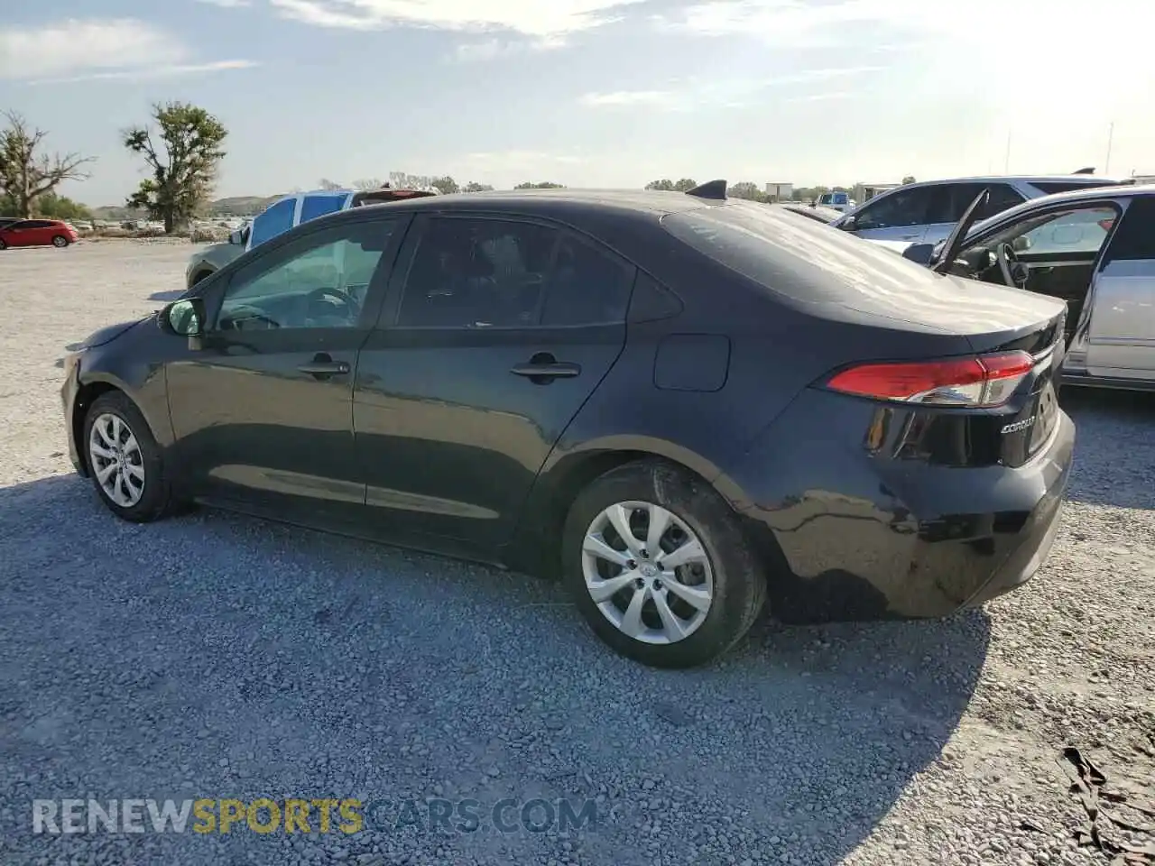 2 Photograph of a damaged car 5YFEPRAE7LP069570 TOYOTA COROLLA 2020