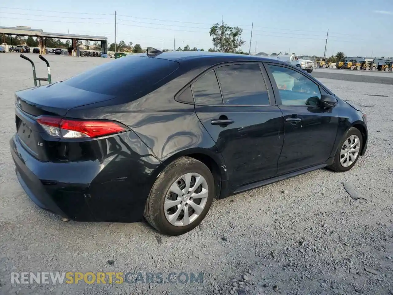 3 Photograph of a damaged car 5YFEPRAE7LP069570 TOYOTA COROLLA 2020