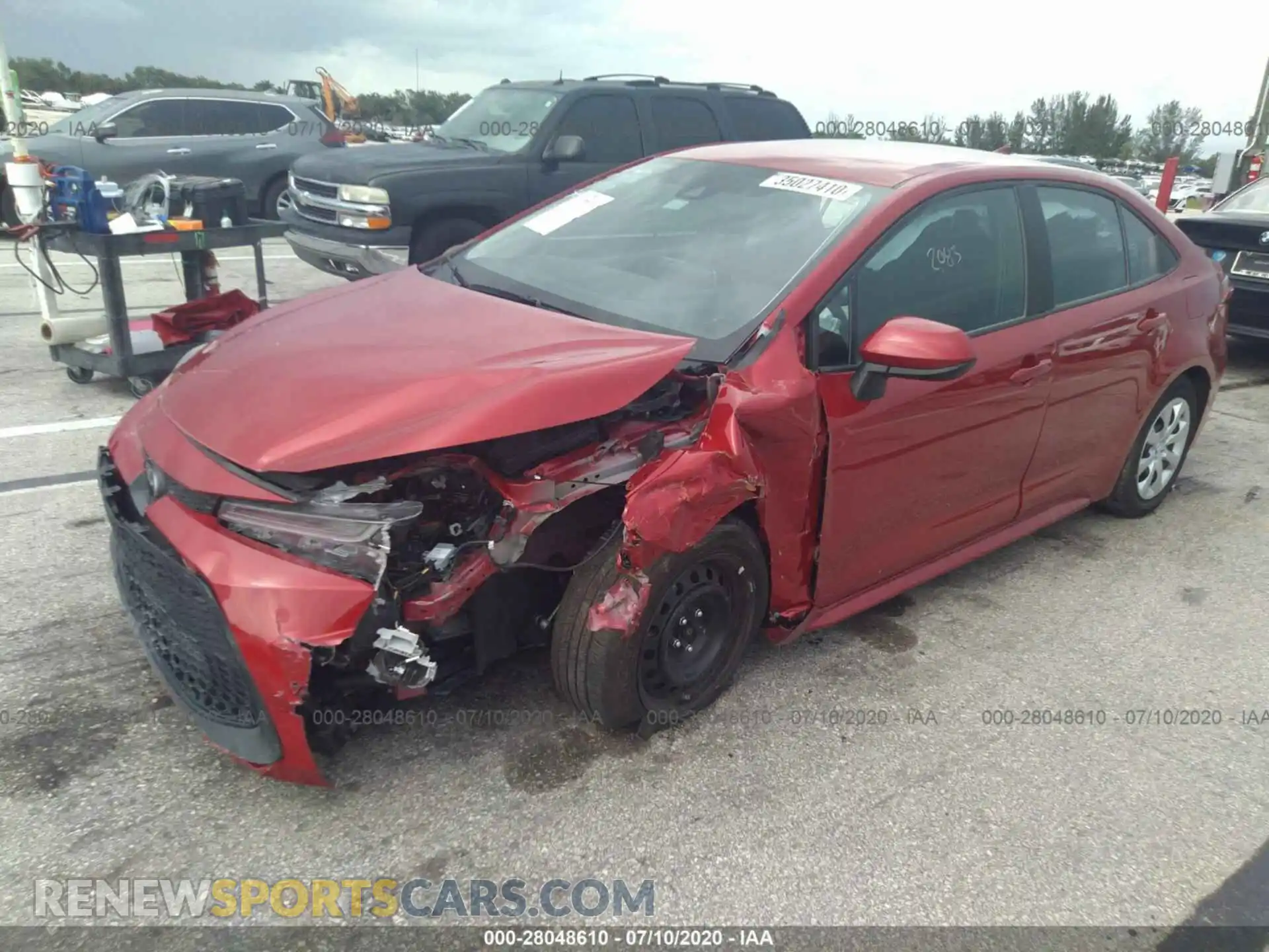 2 fotografías del automóvil dañado 5YFEPRAE7LP071156 TOYOTA COROLLA 2020