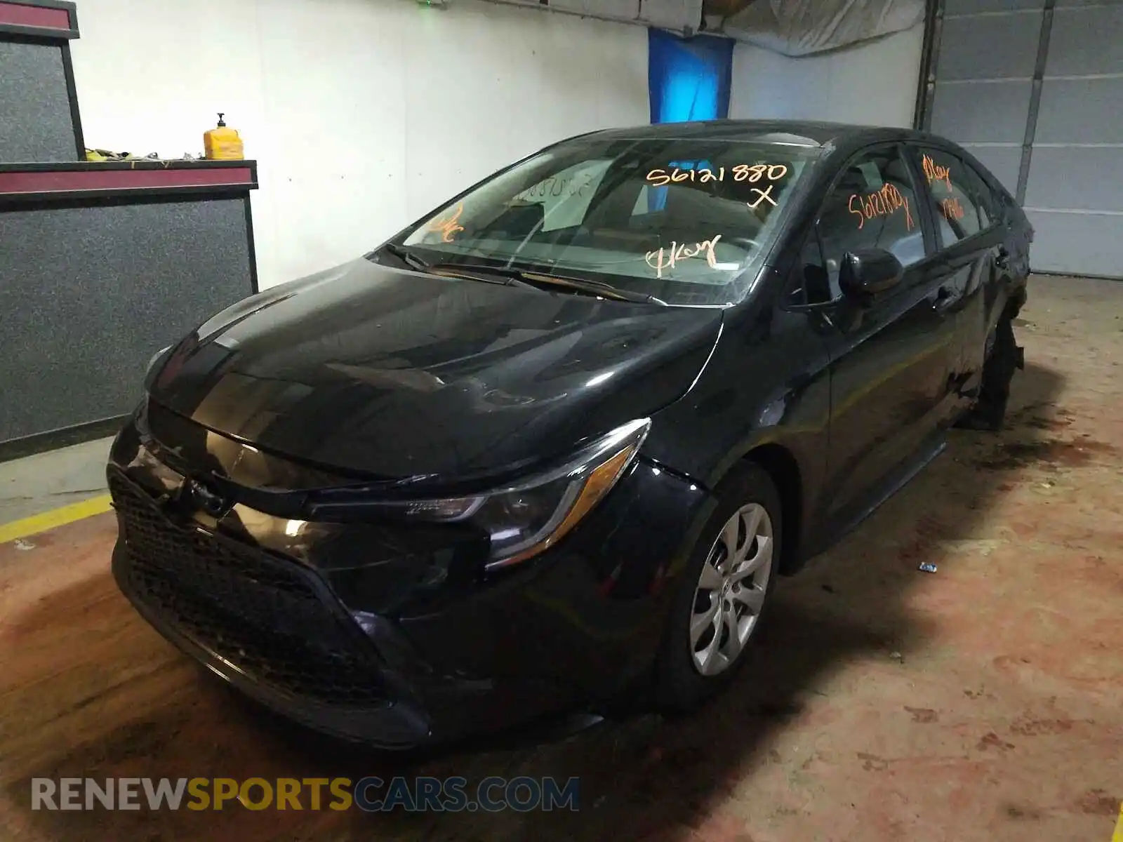 2 Photograph of a damaged car 5YFEPRAE7LP090659 TOYOTA COROLLA 2020