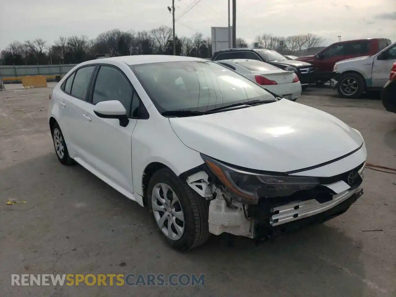1 Photograph of a damaged car 5YFEPRAE7LP096834 TOYOTA COROLLA 2020