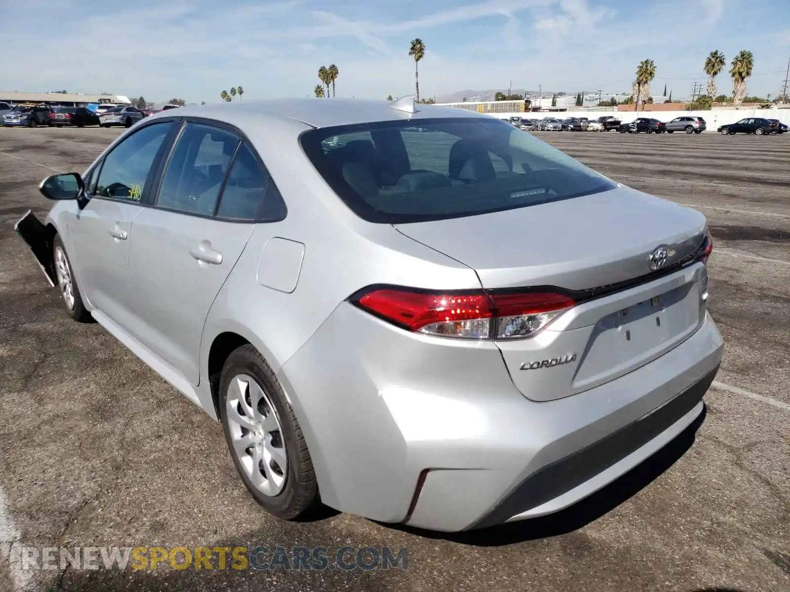 3 Photograph of a damaged car 5YFEPRAE7LP097353 TOYOTA COROLLA 2020