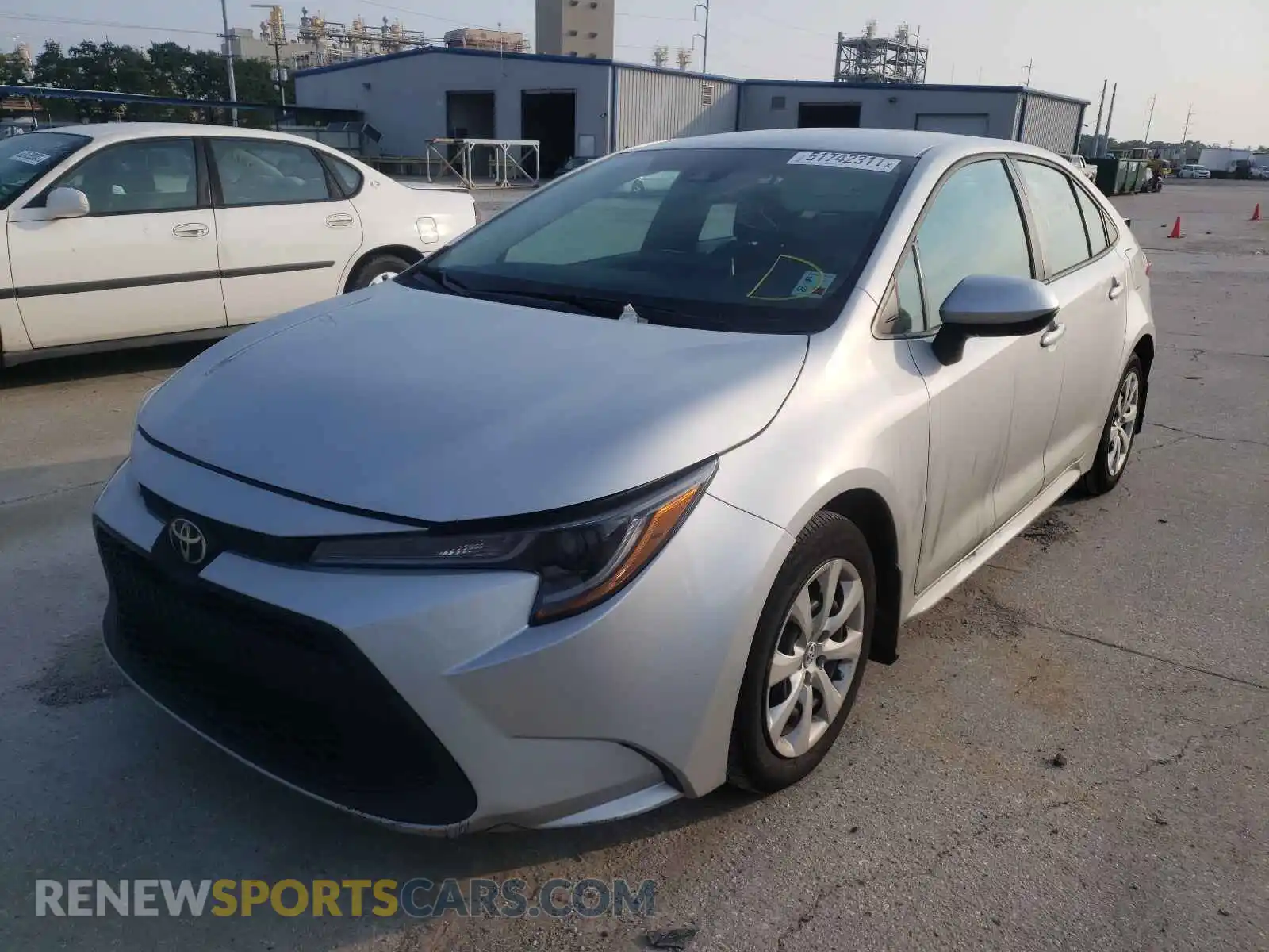 2 Photograph of a damaged car 5YFEPRAE7LP100218 TOYOTA COROLLA 2020