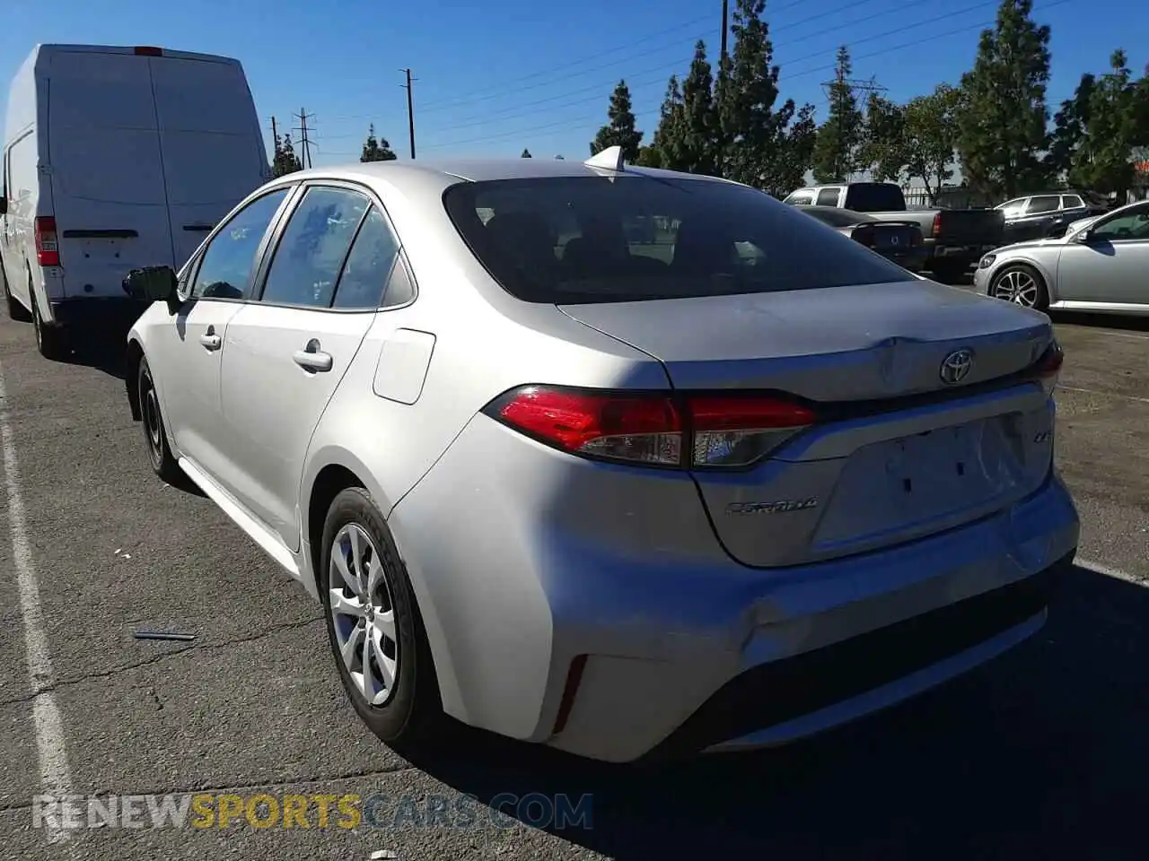 3 Photograph of a damaged car 5YFEPRAE7LP108156 TOYOTA COROLLA 2020