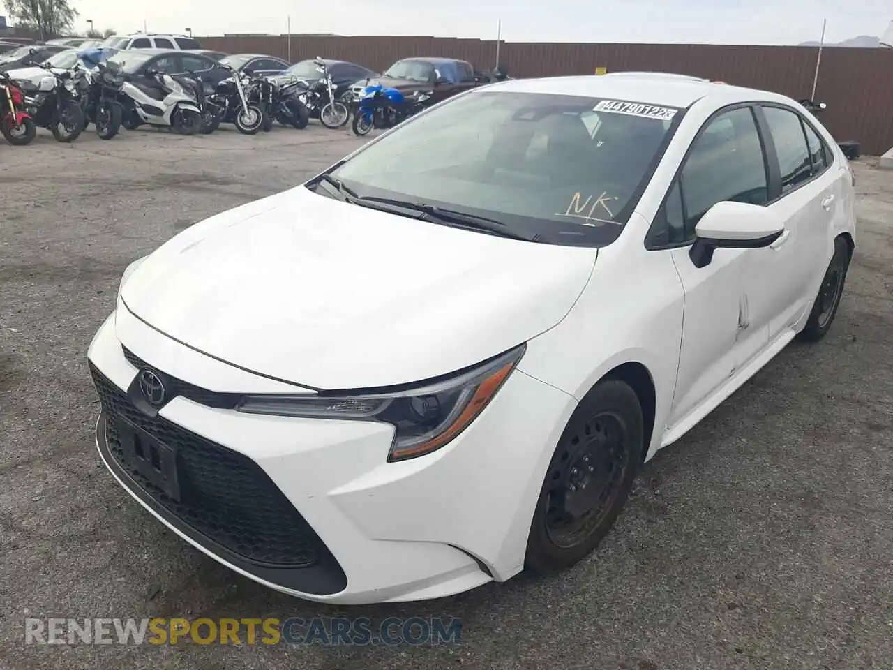 2 Photograph of a damaged car 5YFEPRAE7LP118380 TOYOTA COROLLA 2020
