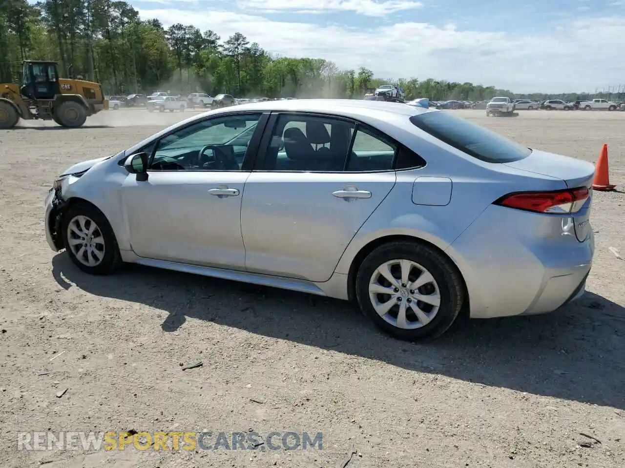 2 Photograph of a damaged car 5YFEPRAE7LP120047 TOYOTA COROLLA 2020