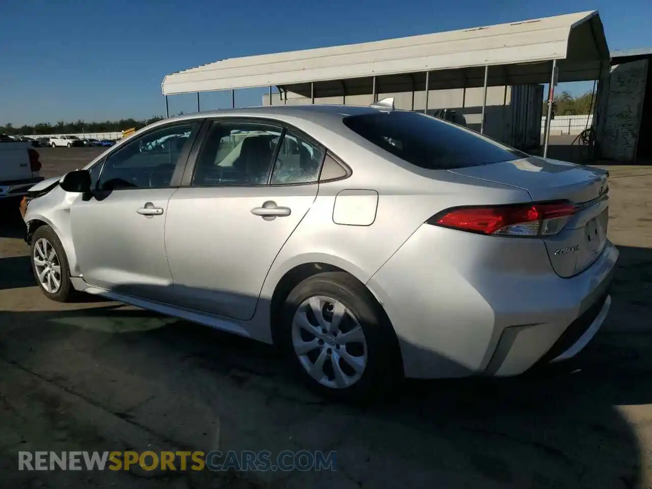2 Photograph of a damaged car 5YFEPRAE7LP121019 TOYOTA COROLLA 2020