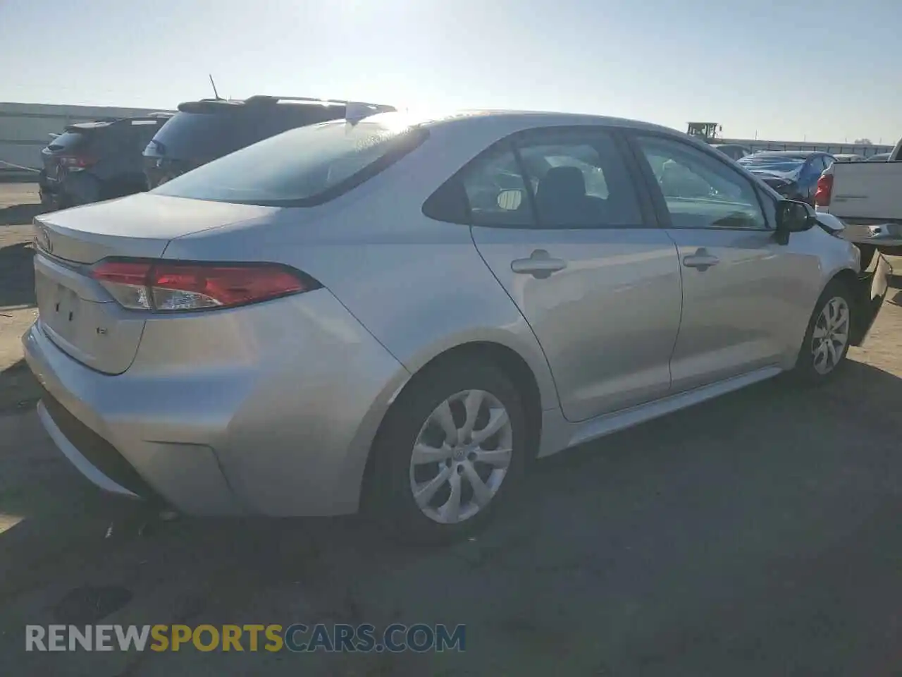 3 Photograph of a damaged car 5YFEPRAE7LP121019 TOYOTA COROLLA 2020