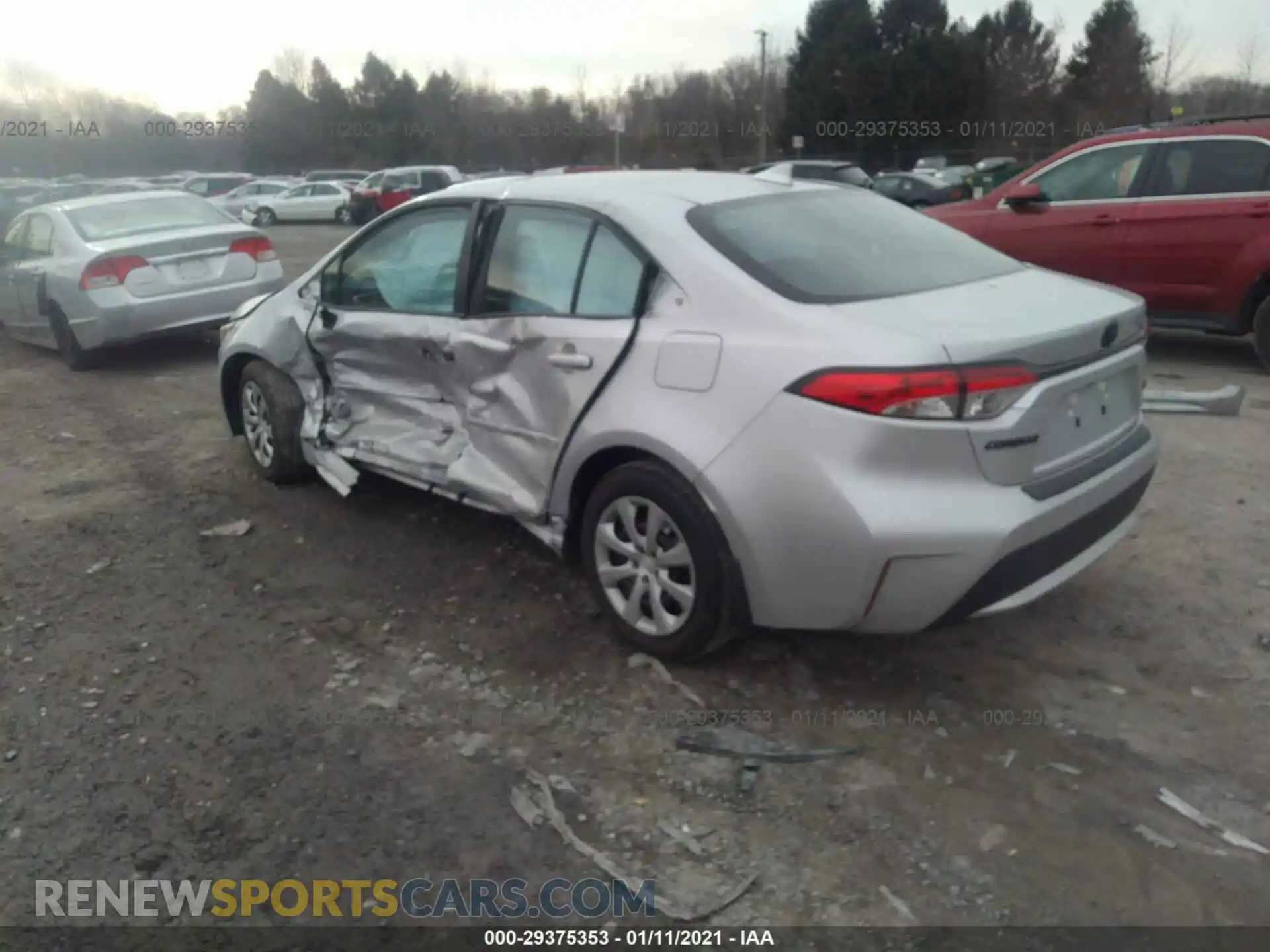 3 Photograph of a damaged car 5YFEPRAE7LP138029 TOYOTA COROLLA 2020