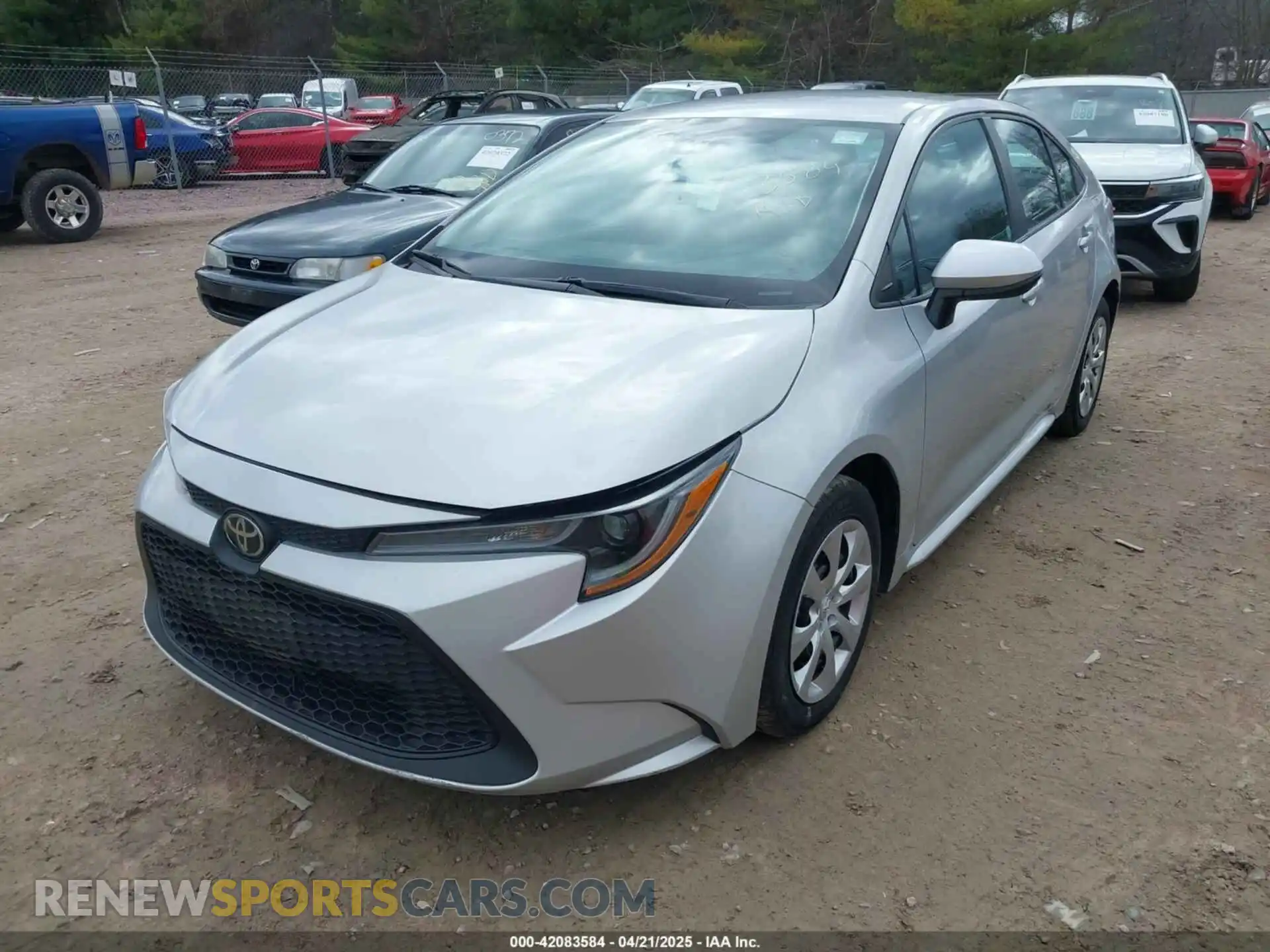 2 fotografías del automóvil dañado 5YFEPRAE8LP004114 TOYOTA COROLLA 2020