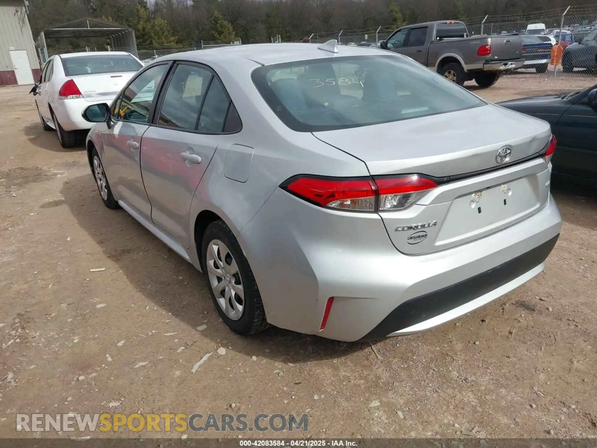 3 fotografías del automóvil dañado 5YFEPRAE8LP004114 TOYOTA COROLLA 2020