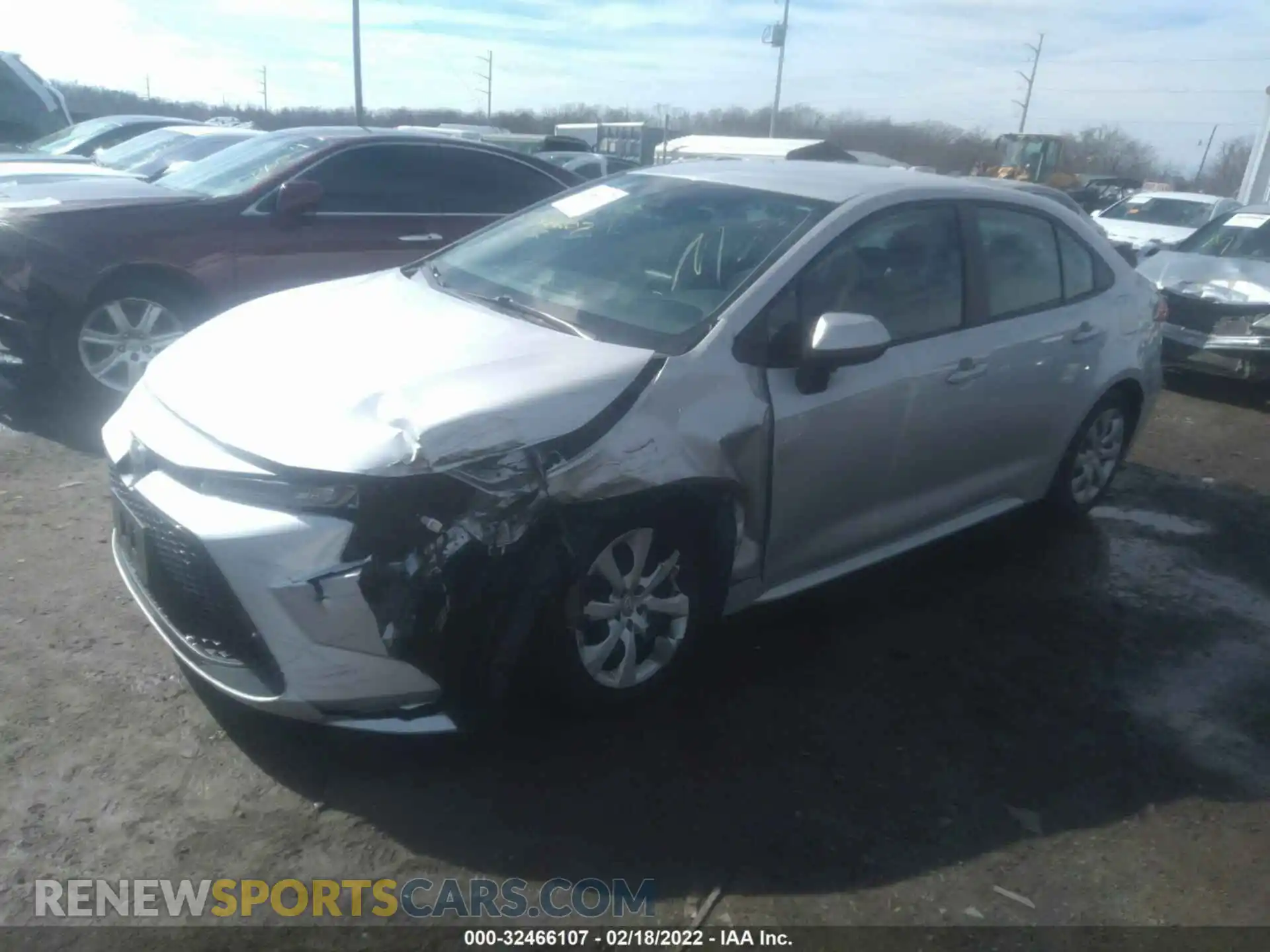 2 Photograph of a damaged car 5YFEPRAE8LP005845 TOYOTA COROLLA 2020