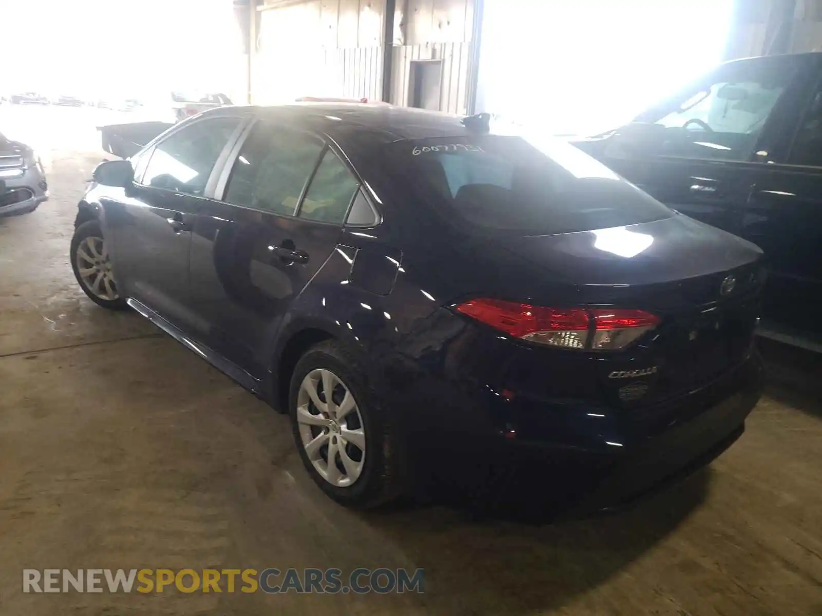 3 Фотография поврежденного автомобиля 5YFEPRAE8LP019499 TOYOTA COROLLA 2020