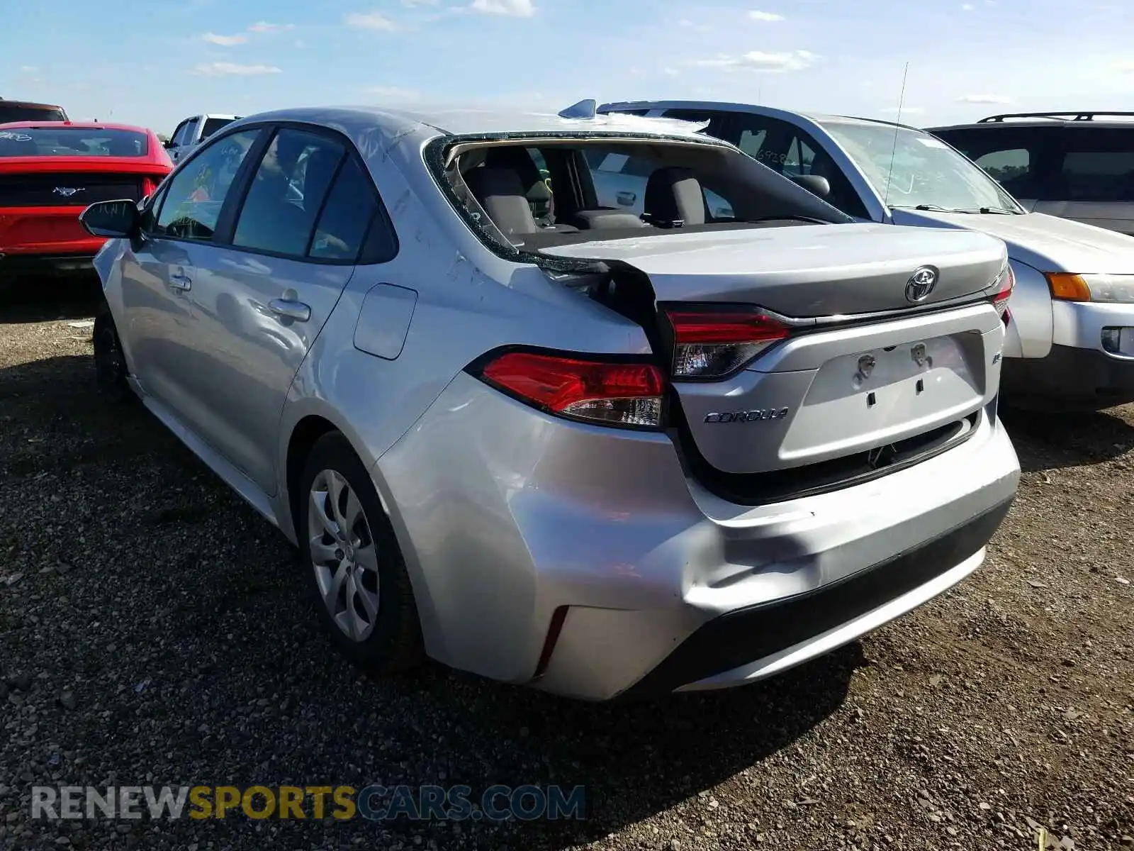 3 fotografías del automóvil dañado 5YFEPRAE8LP028476 TOYOTA COROLLA 2020