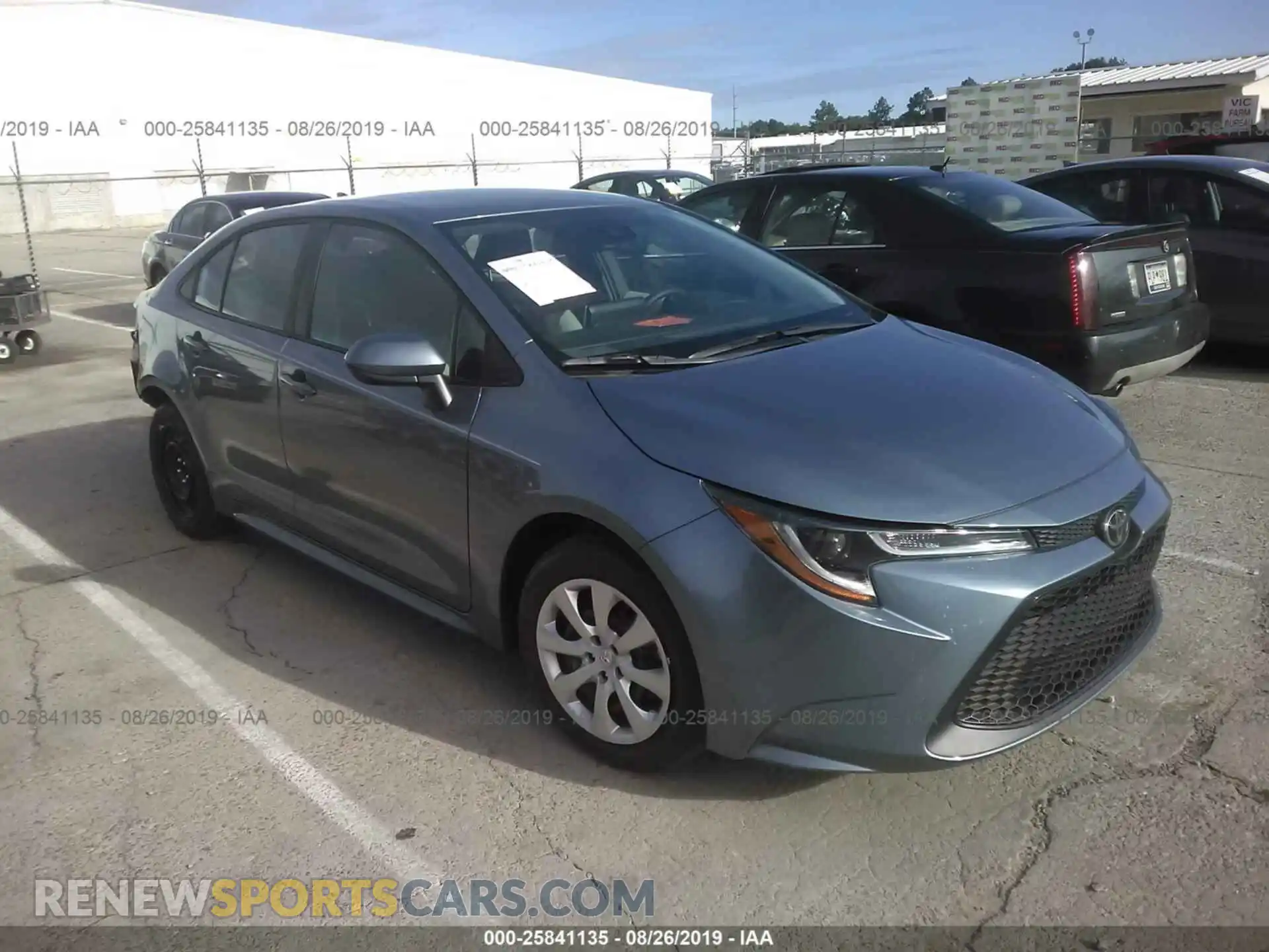 1 Photograph of a damaged car 5YFEPRAE8LP032141 TOYOTA COROLLA 2020